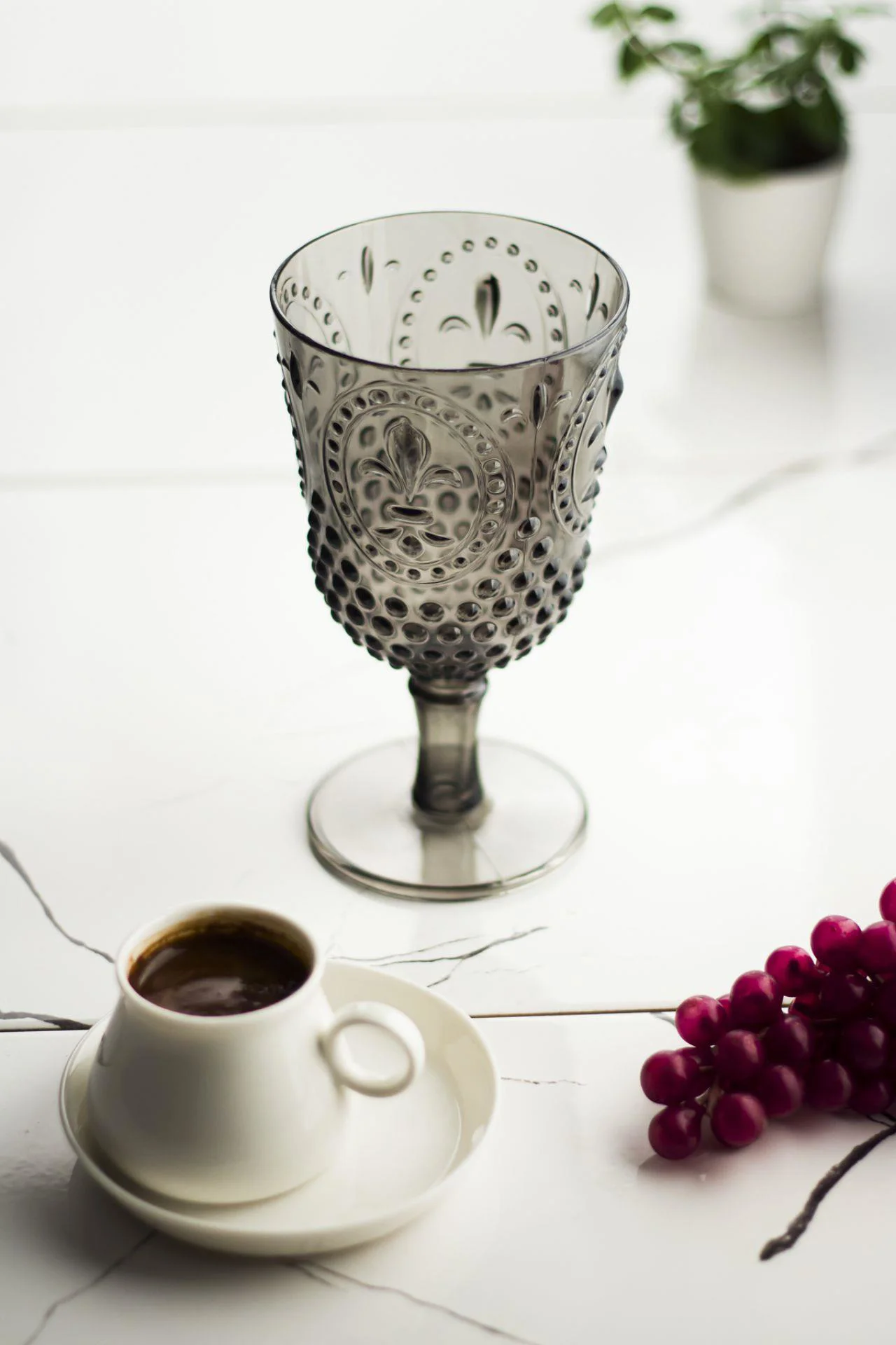 Akrilik Füme Tekli Kadeh &amp; Su Meşrubat Kahve Yanı Bardağı 450 ml ( Cam Değildir )