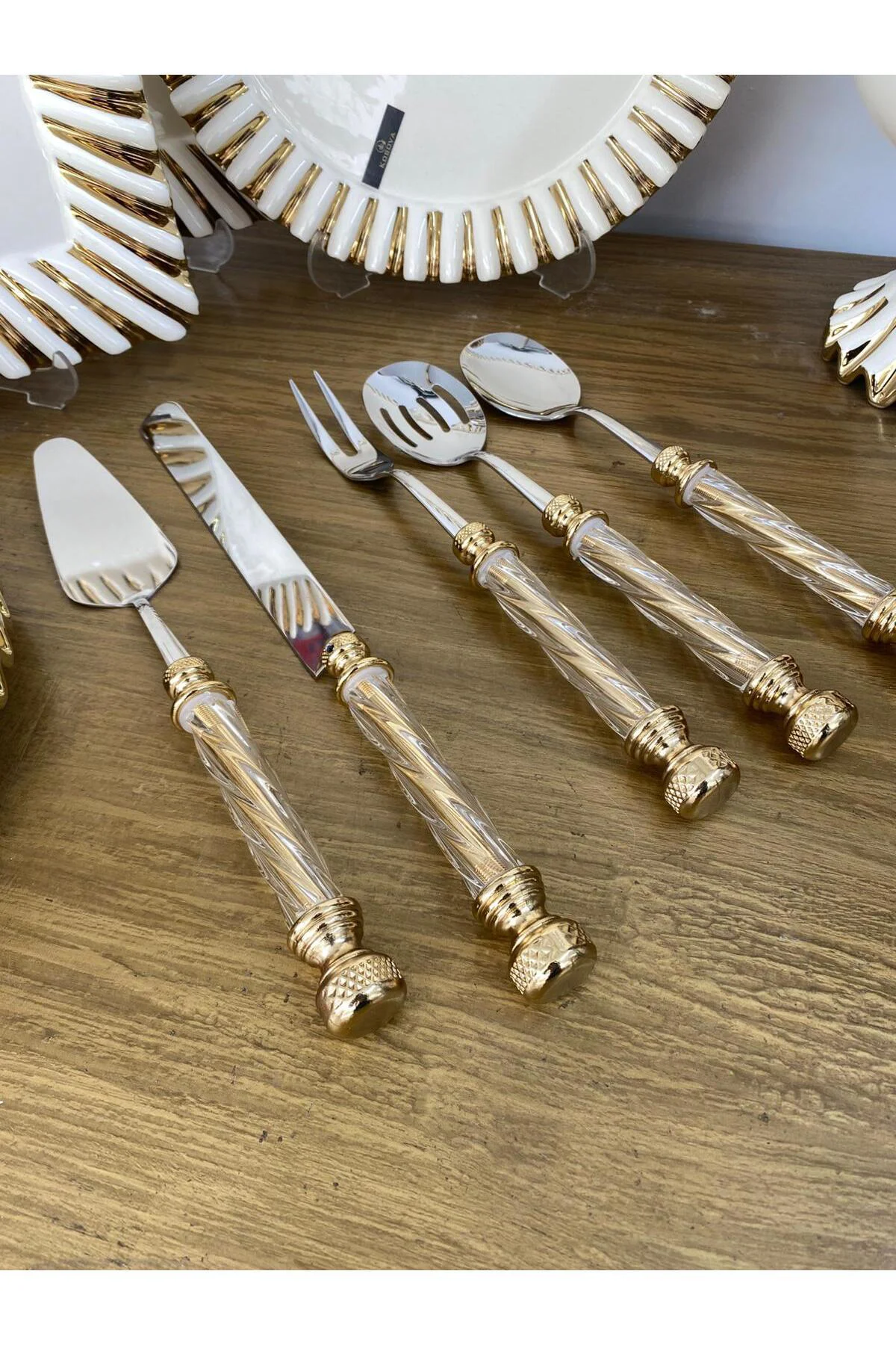 Akrilik Glass 5 Parça Servis Seti - Gold