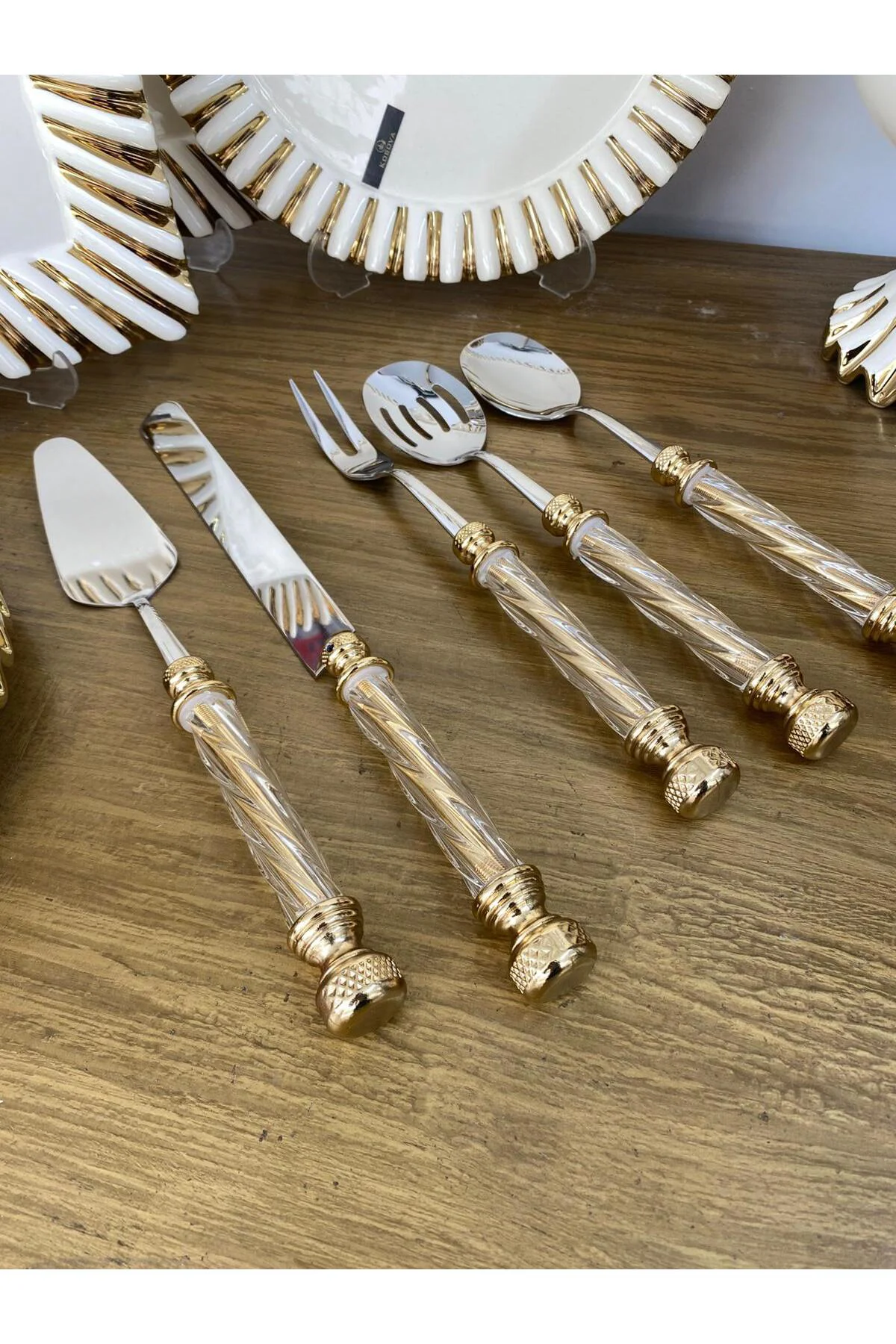 Akrilik Glass 5 Parça Servis Seti - Gold