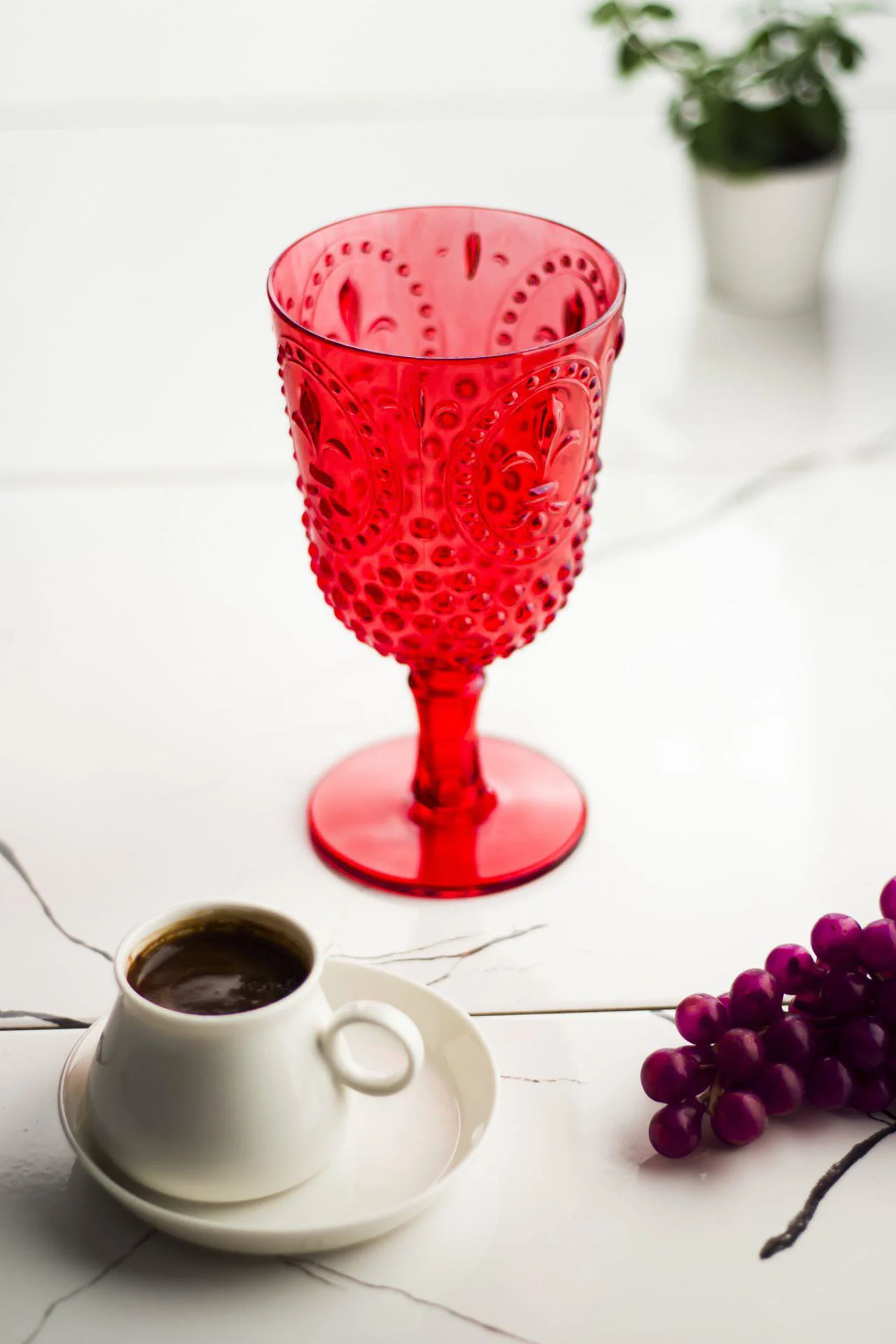 Akrilik Kırmızı Kadeh 450 ml — Kırılmaz Su & Kahve Bardağı
