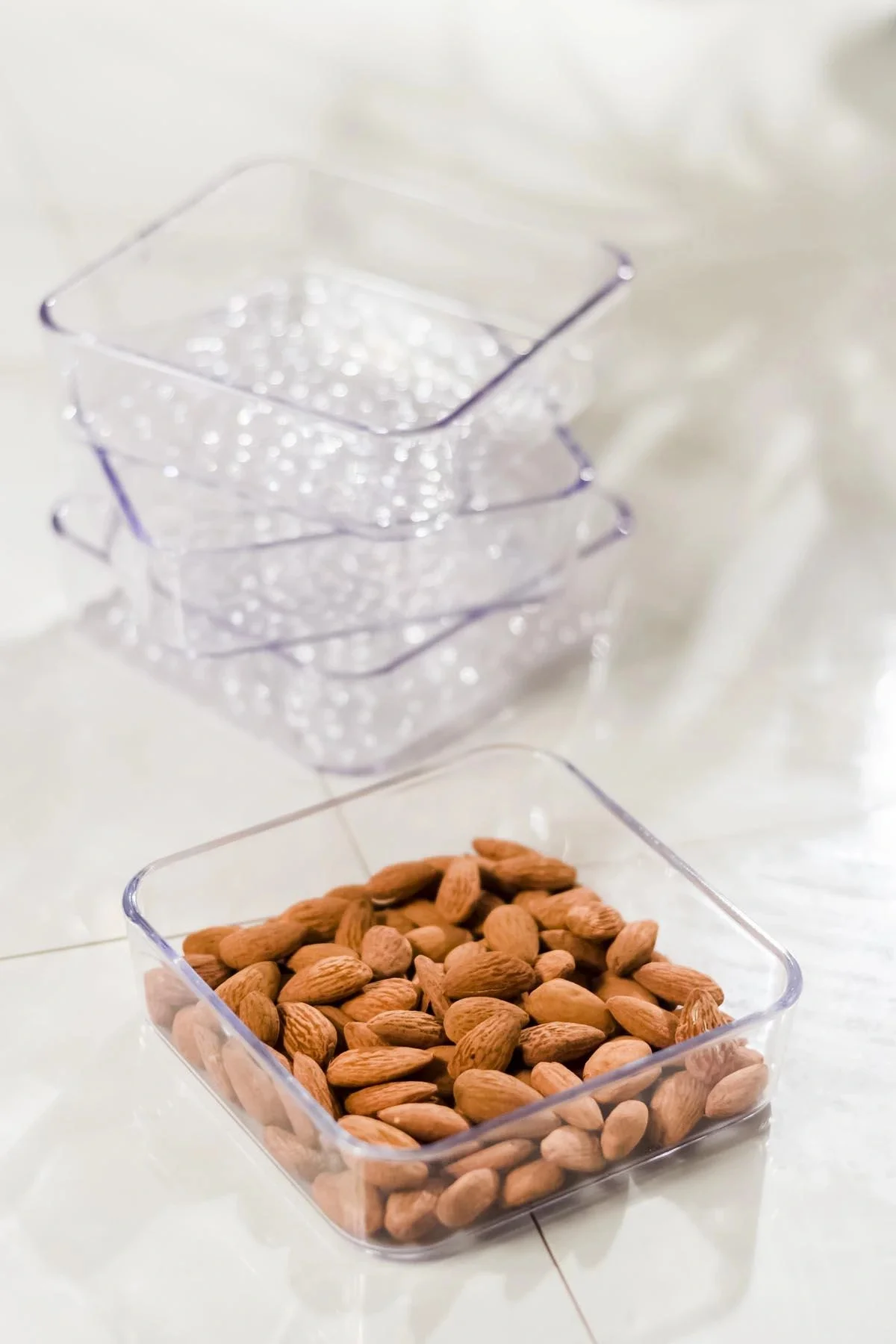 Akrilik Şeffaf 4'lü Tek Kapaklı Kahvaltılık & Sunumluk-2065-1