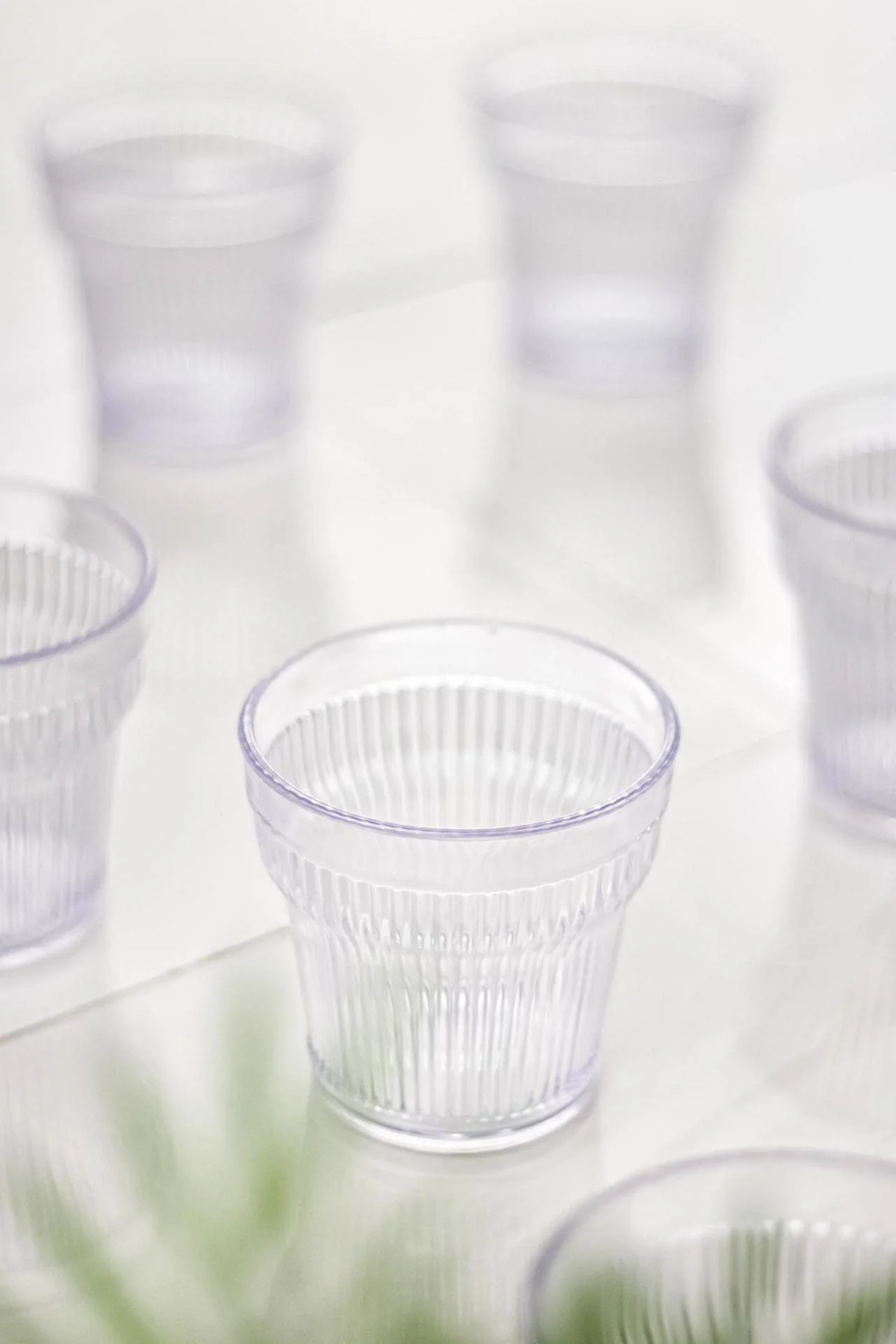 Akrilik Şeffaf 6'lı Kısa Bardak & Su Meşrubat Kahve Yanı Bardağı 300 ml ( Cam Değildir ) Akrilik Şeffaf 6'lı Kısa Bardak & Su Meşrubat Kahve Yanı Bardağı 300 ml ( Cam Değildir )