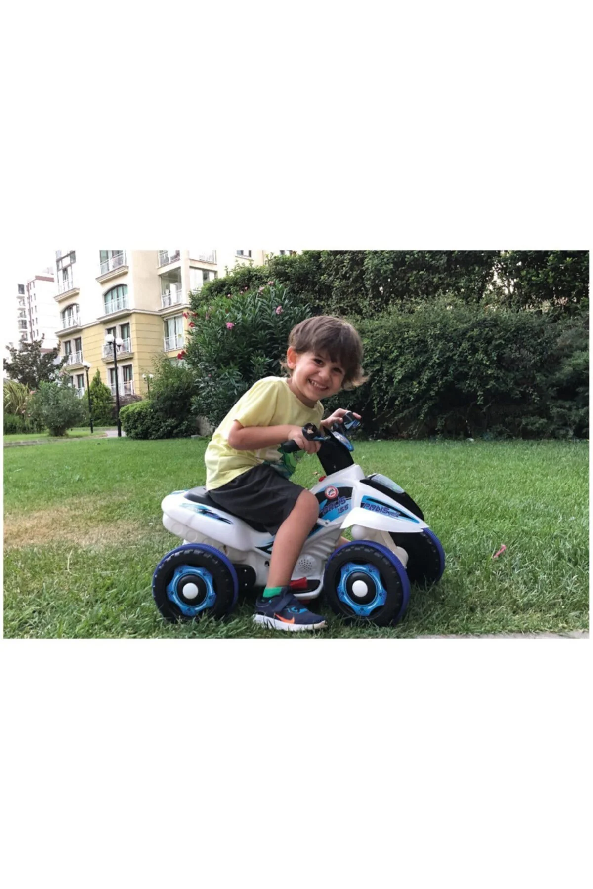 Akülü Atv 6 V Safari Beyaz Polis-ışıklı Ve Müzikli