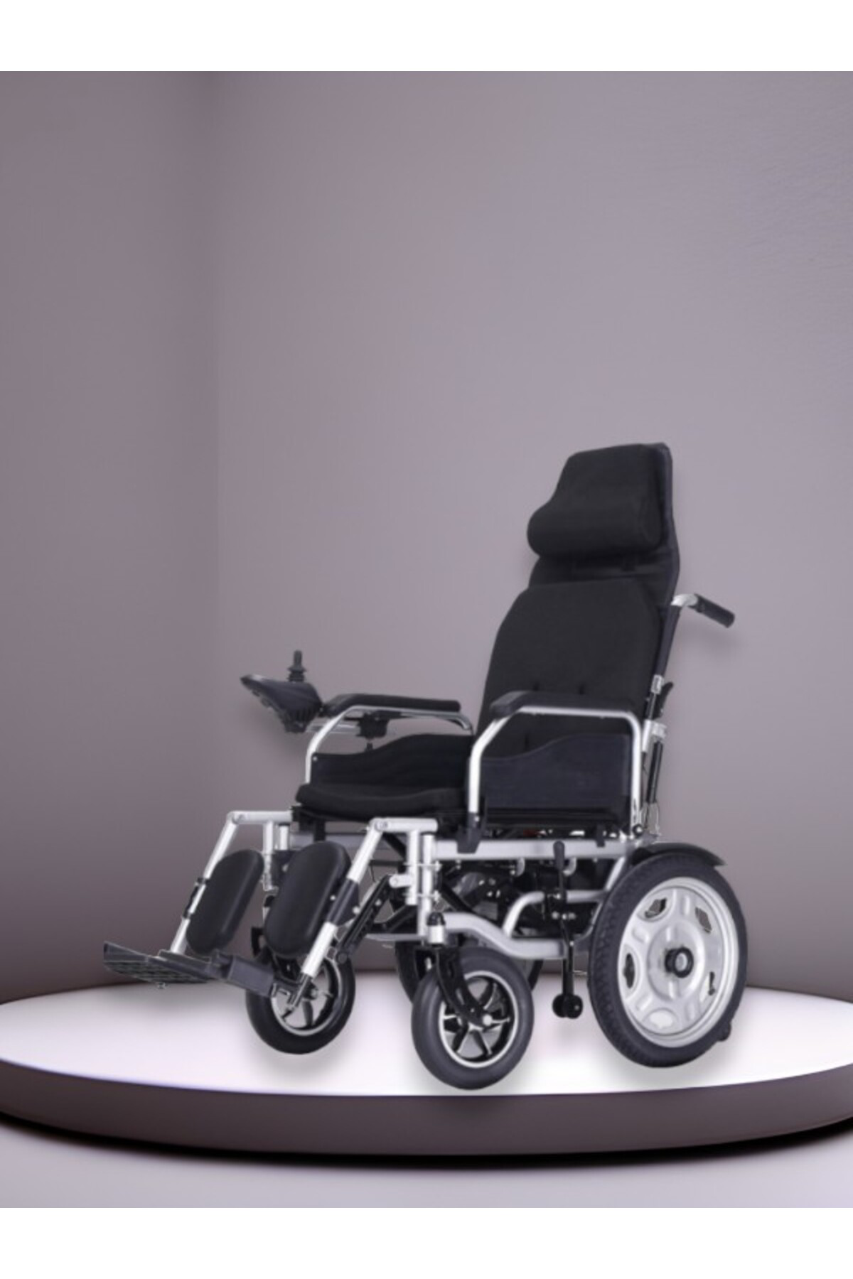 AKÜLÜ TEKERLEKLİ SANDALYE OPSİYONEL