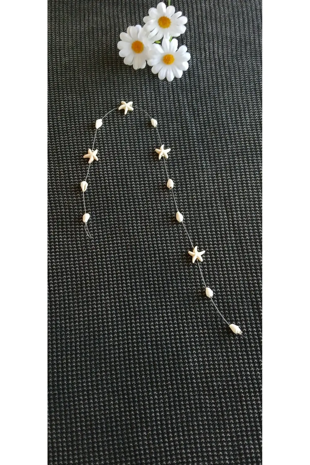 ALAÇATI SAÇ BONCUKLARI DENİZ KABUĞU VE METAL İSTİRİDYE KABUĞU FİG