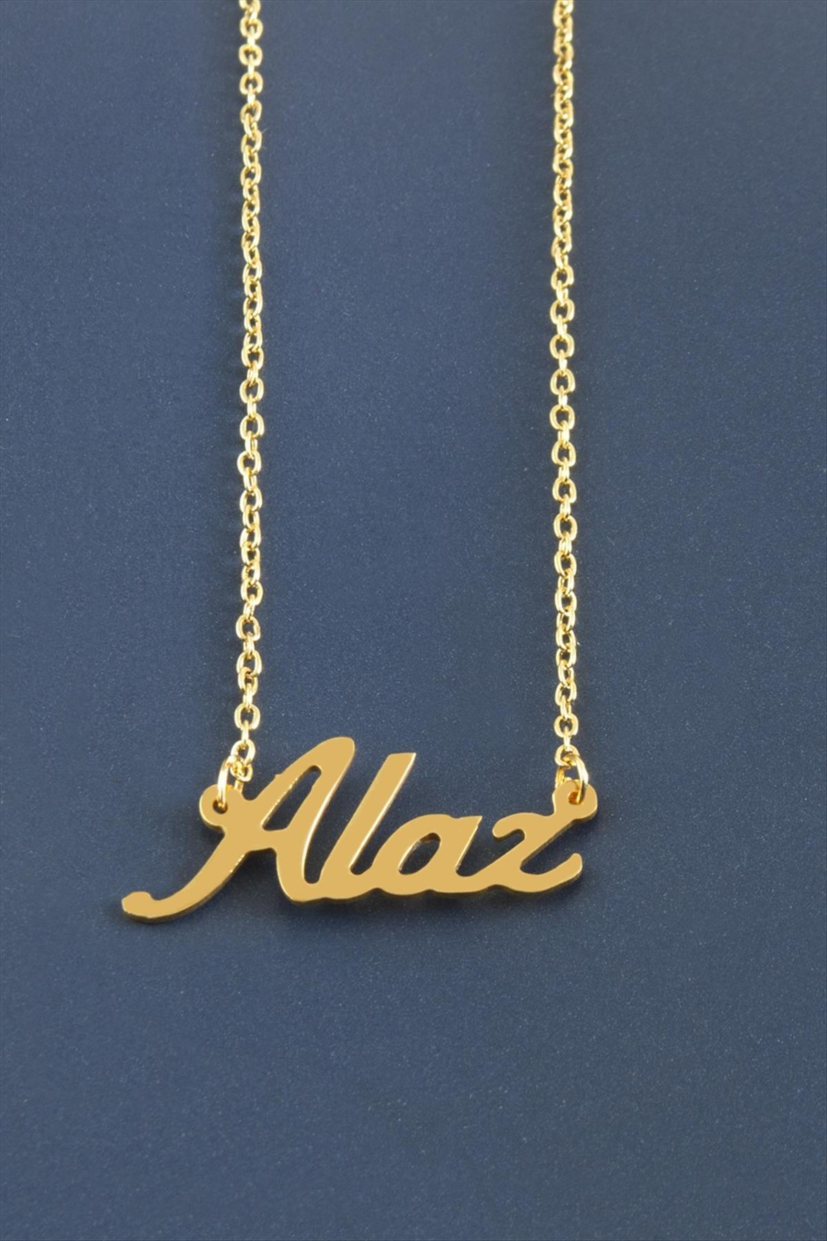 Alaz İsimli Kolye