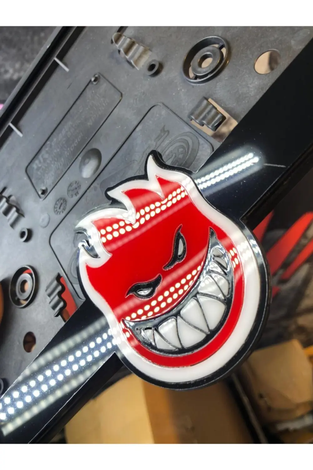 Alevli Motor Plakalık