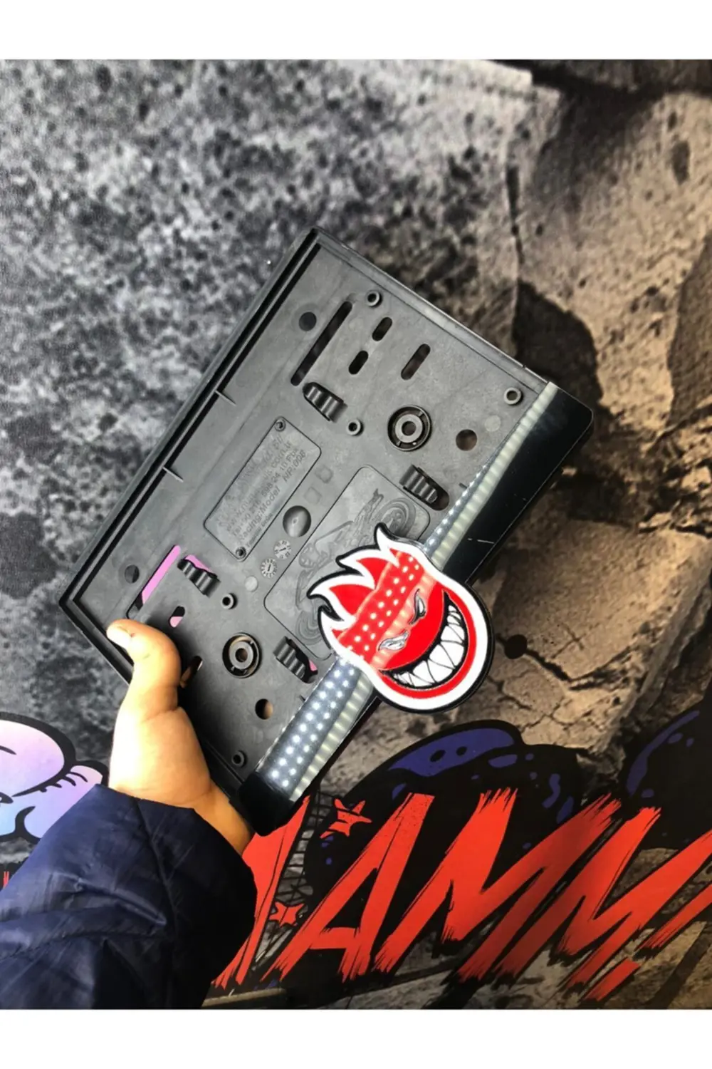 Alevli Motor Plakalık