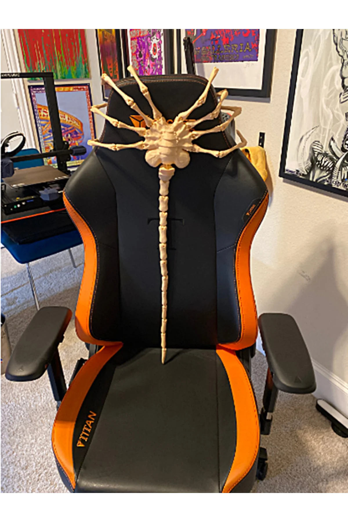 Alien Agisis Facehugger Boyalı Figür ( Gerçek Boy )