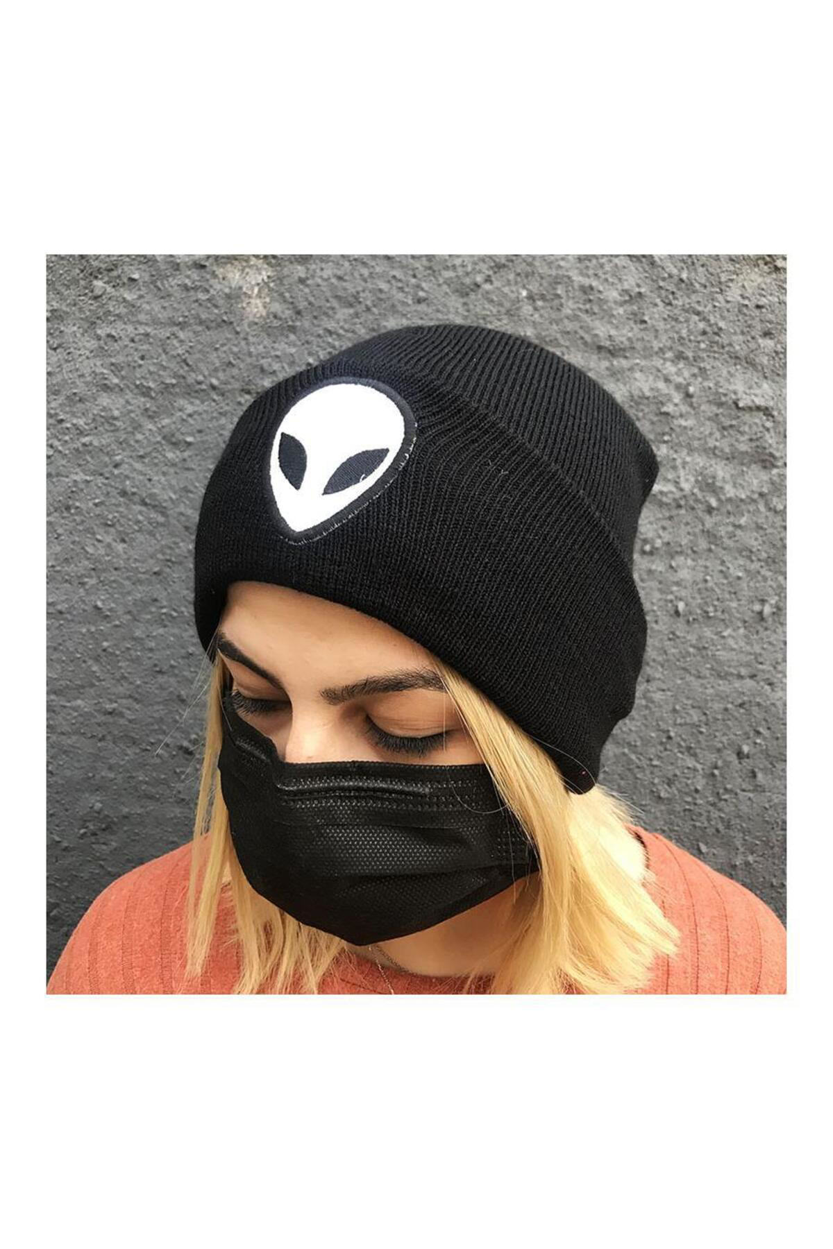 Köstebek Alien Bere