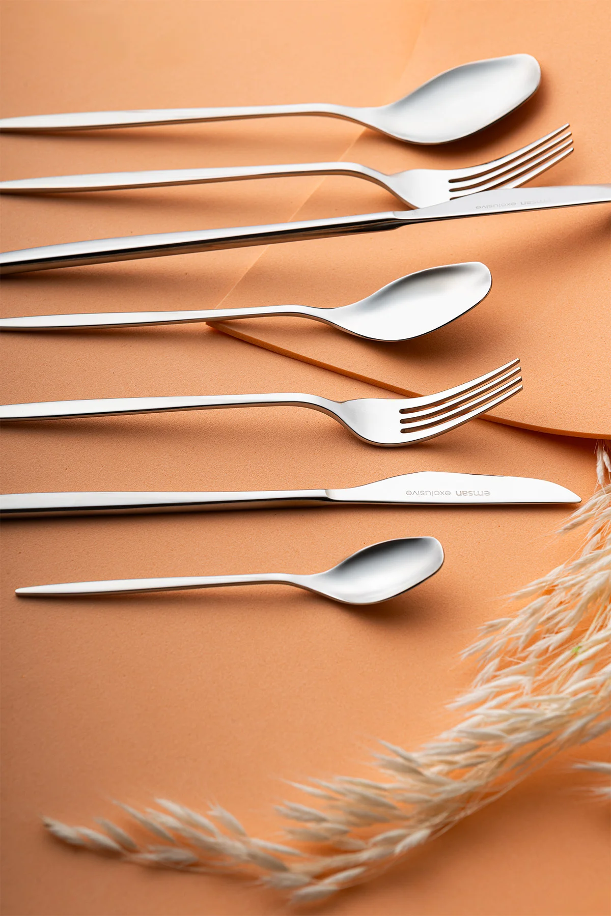 Alisa 84 Parça 12 Kişilik Kutulu Çatal Kaşık Bıçak Takımı