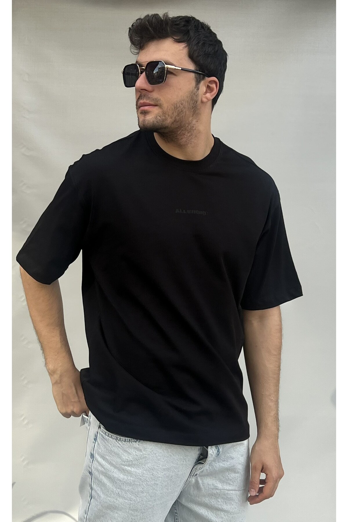 Allergic Oversize T-shirt