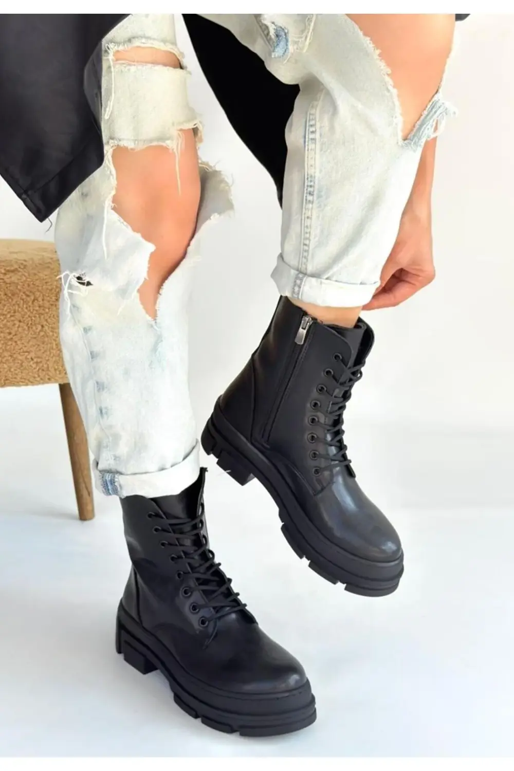 Allex Siyah Cilt Bağcıklı Bot