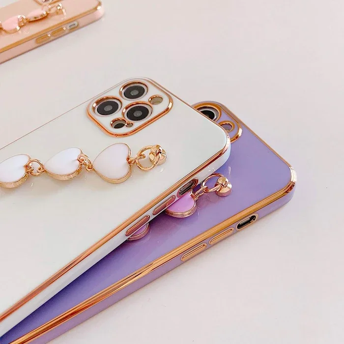 Ally iPhone 11 Pro Max 6.5inç Kılıf Kalp Bileklik Tutuculu Lüx Silikon Askılı Kılıf-1852