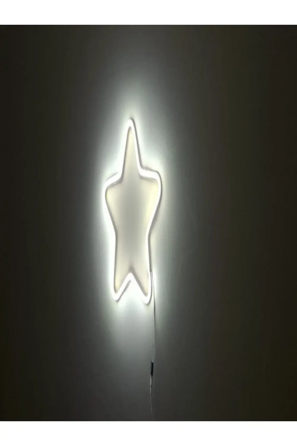 ALMİLA 3D BEYAZ LED Işıklı 35X35 Yıldız Gece Lambası - Duvar Tipi ALMİLA 3D BEYAZ LED Işıklı 35X35 Yıldız Gece Lambası - Duvar Tipi