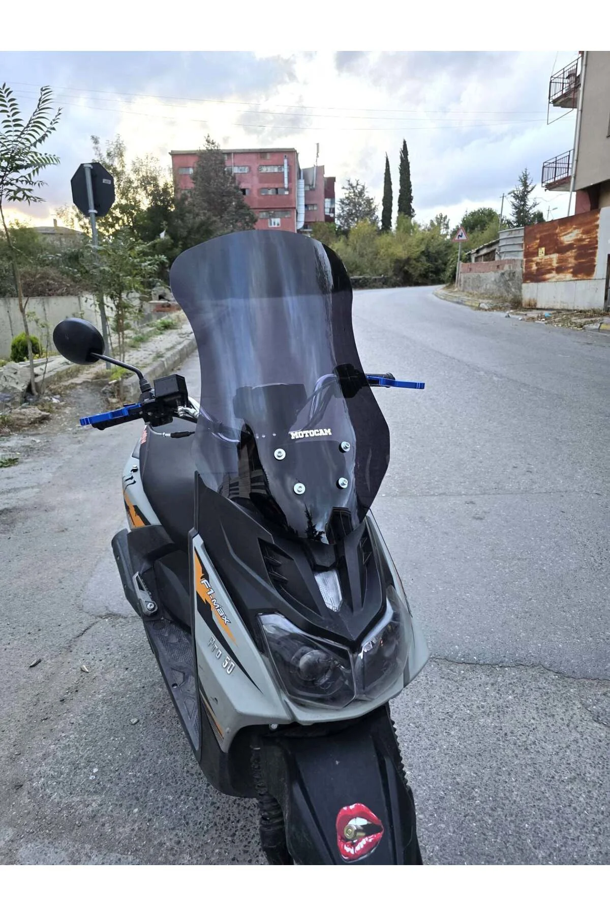 Altai F1 Max Ön Cam 2021-2026 Model 57cm Siyah Renkli 4mm