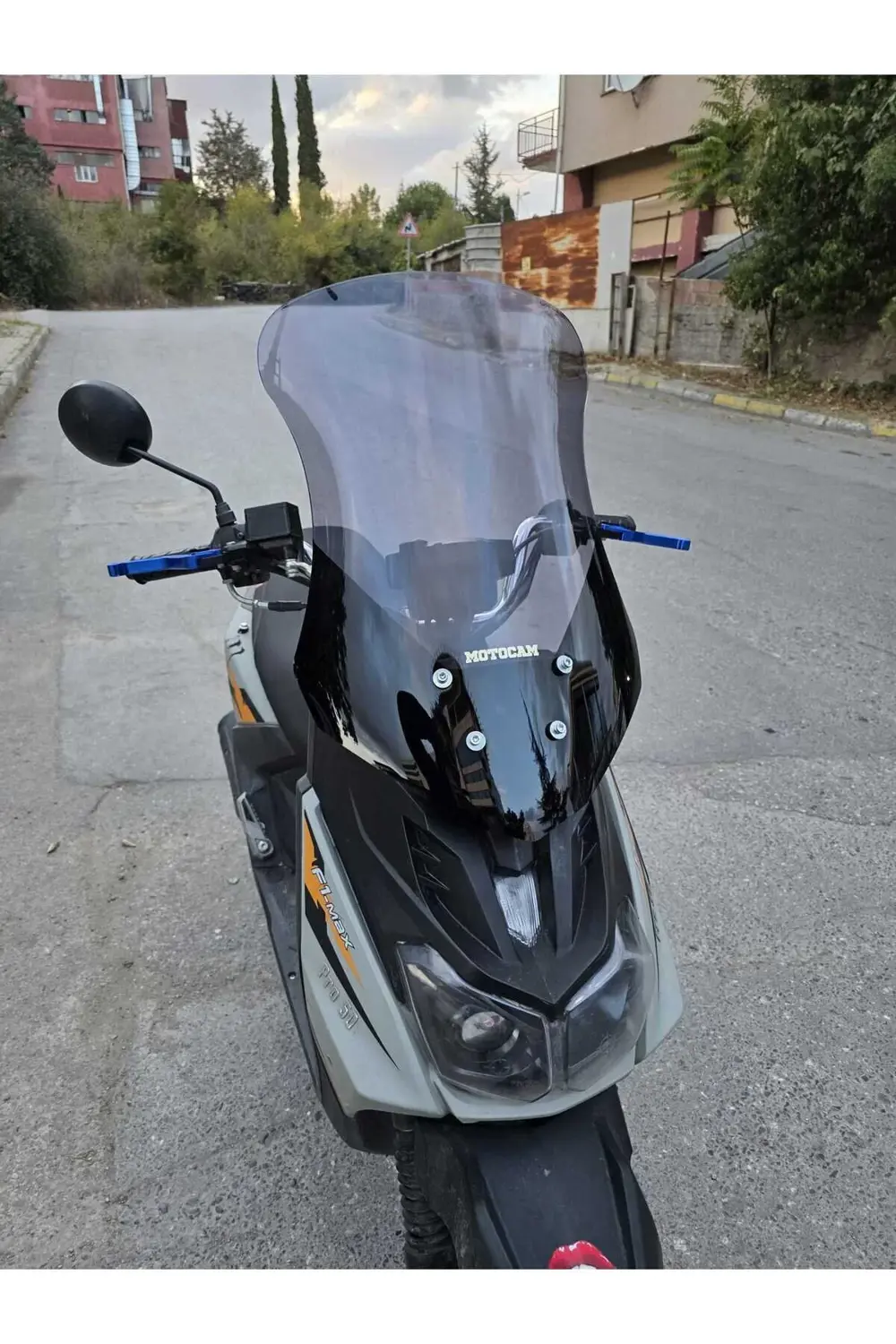 Altai F1 Max Siperlik Ön Cam 2021-2025 Model 57cm Füme Renkli 4mm