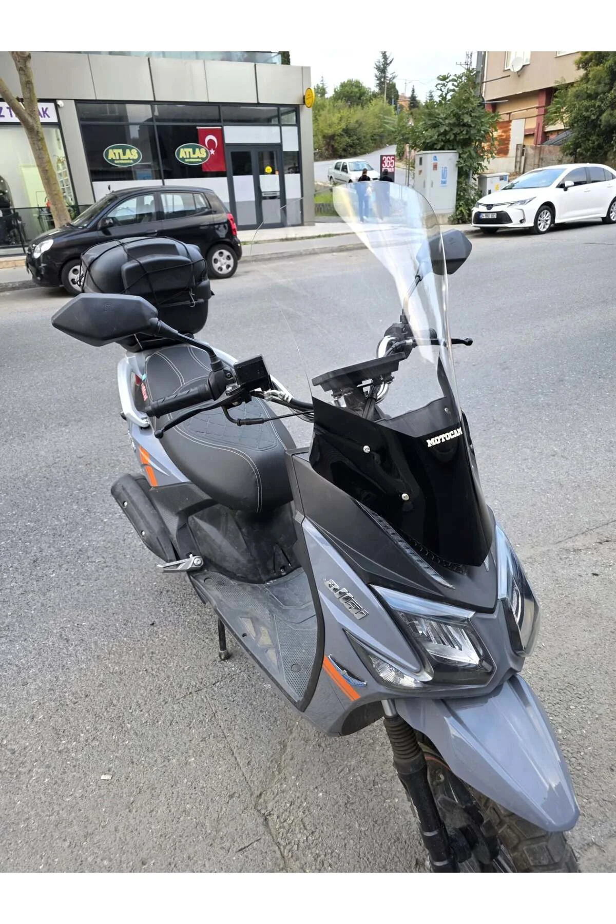 Altai F2 Max Ön Cam 2024-2026 Model 63cm Şeffaf Renkli 4mm