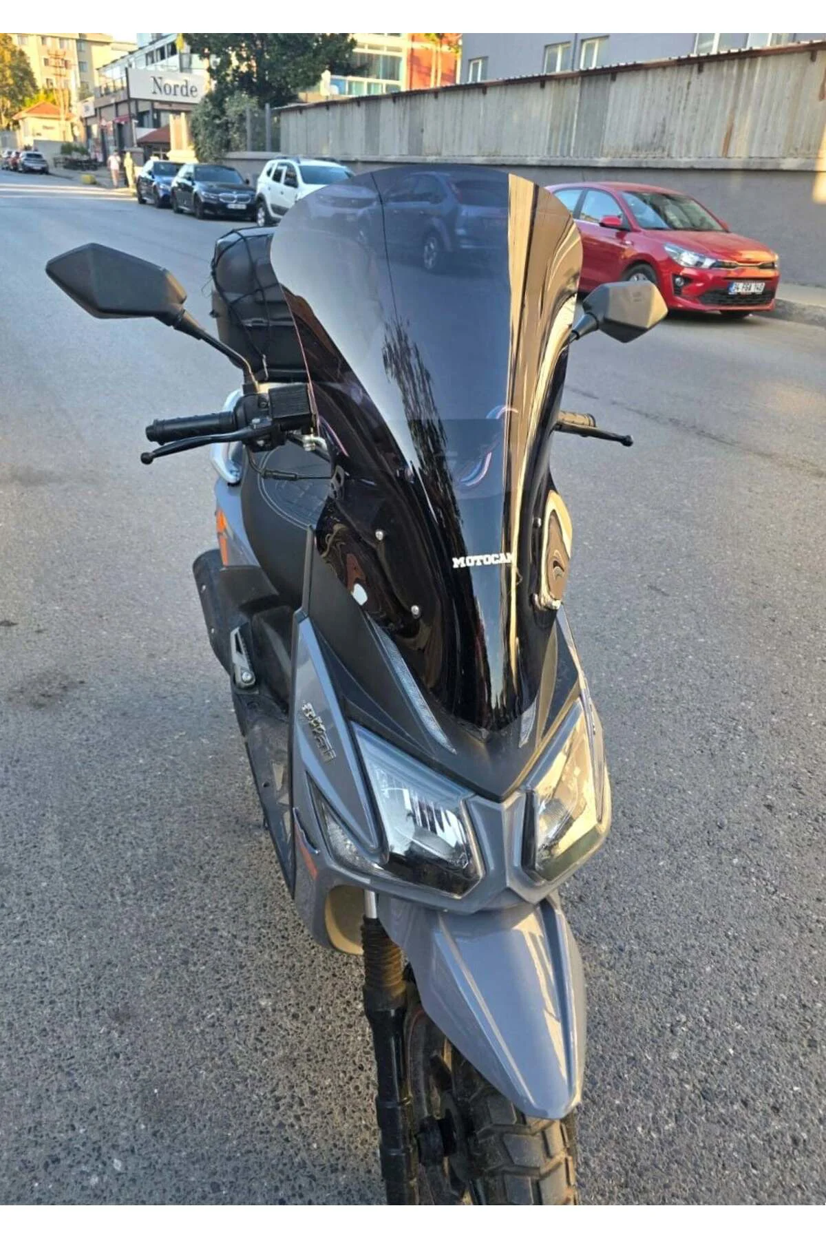 Altai F2 Max Ön Cam 2024-2026 Model 63cm Siyah Renkli 4mm