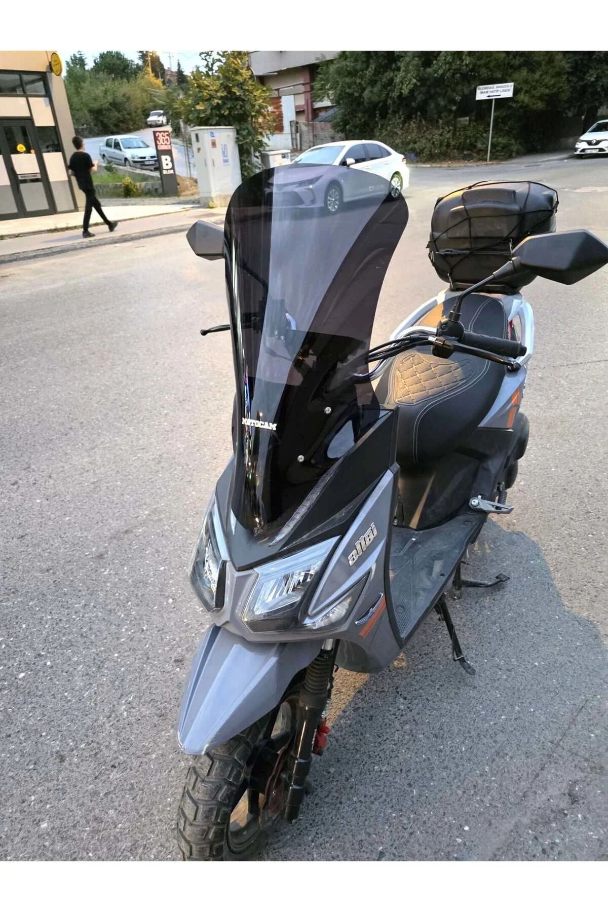 Altai F2 Max Ön Cam 2024-2026 Model 63cm Siyah Renkli 4mm