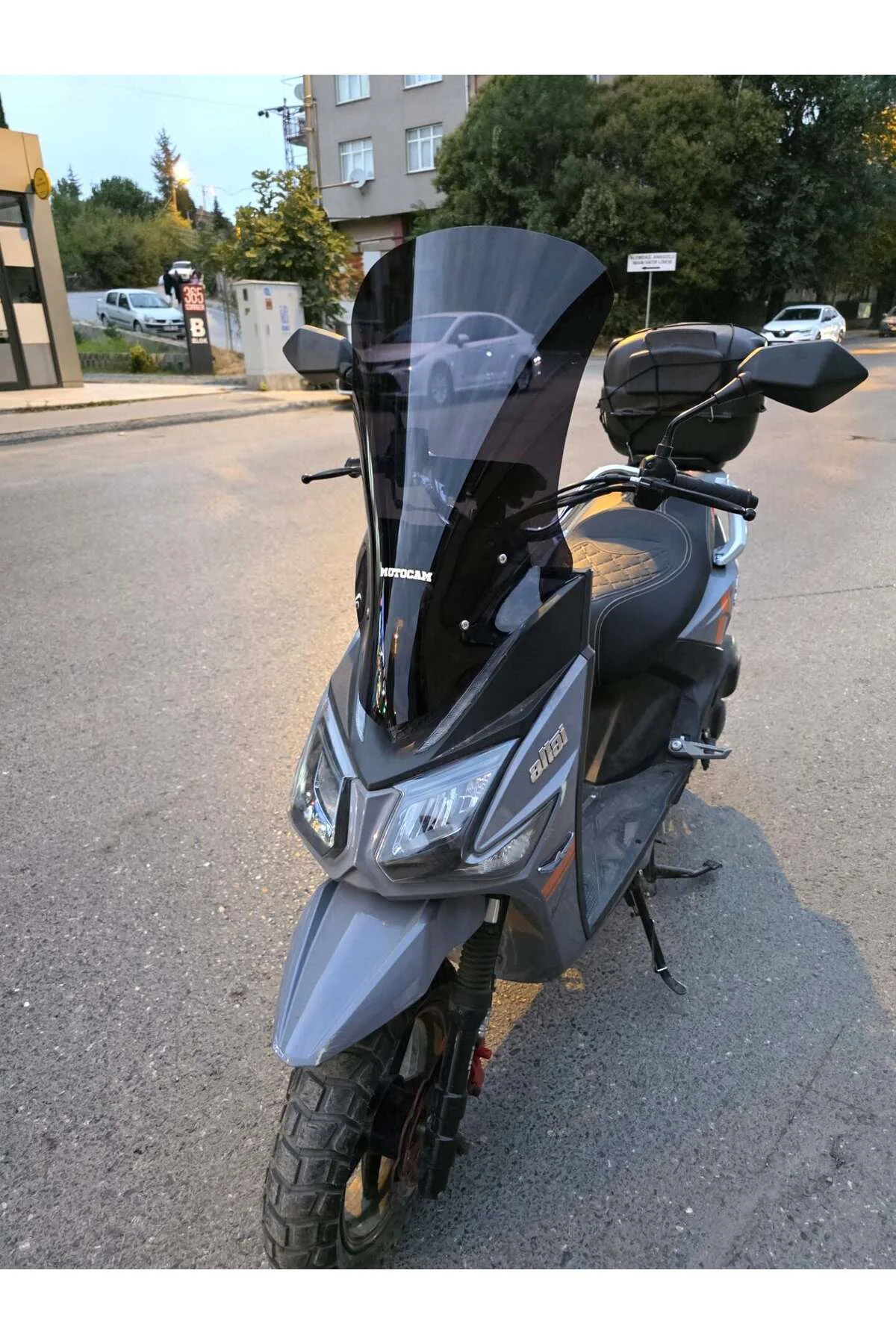 Altai F2 Max Ön Cam 2024-2026 Model 63cm Siyah Renkli 4mm