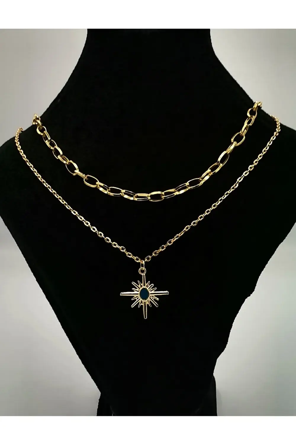 Altın Sarısı İkili Figürlü Lüks Kolye