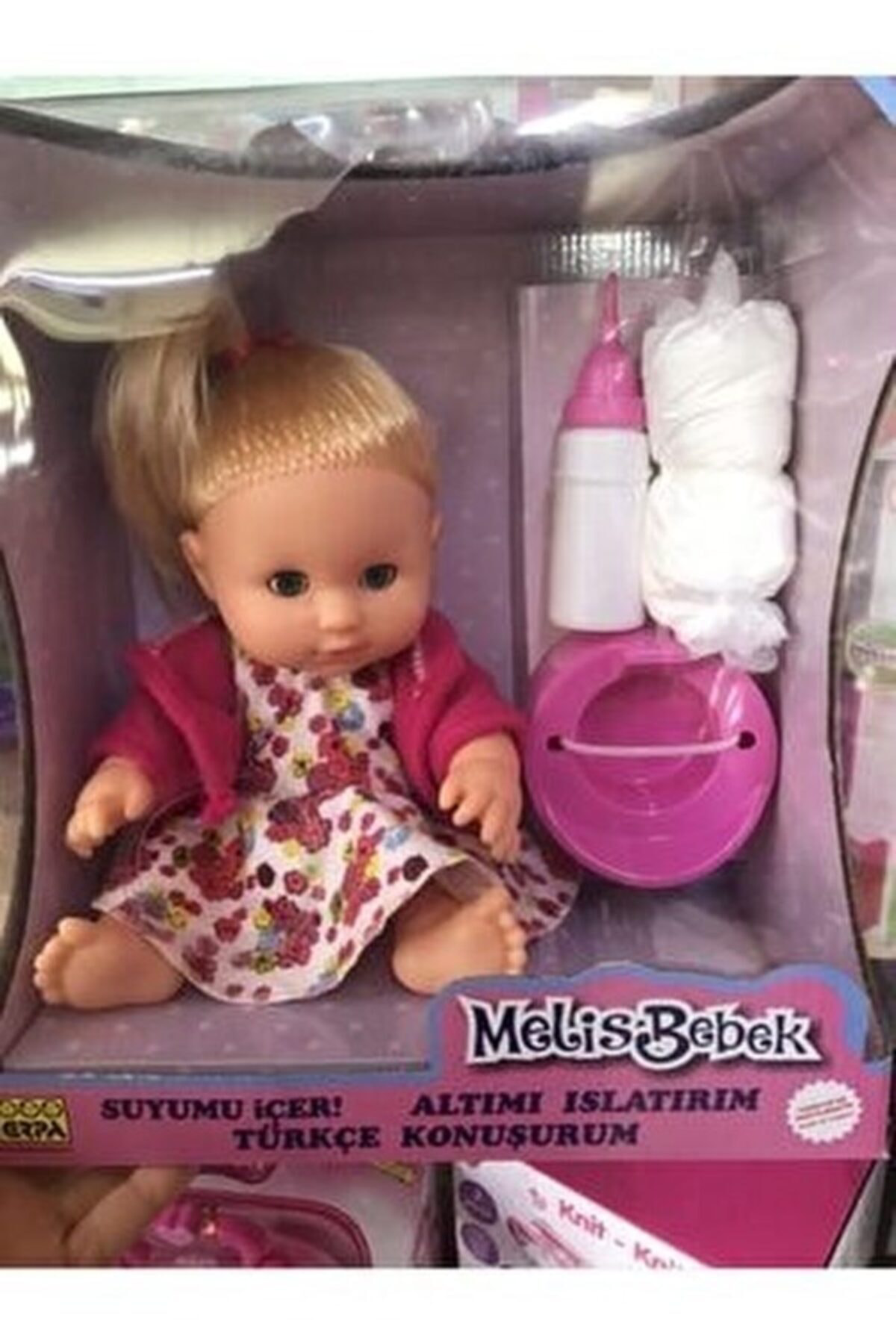 Abs Altini İslatan Türkçe Konuşan Gözlerini Kapatıp Uyuyan Melis Bebe