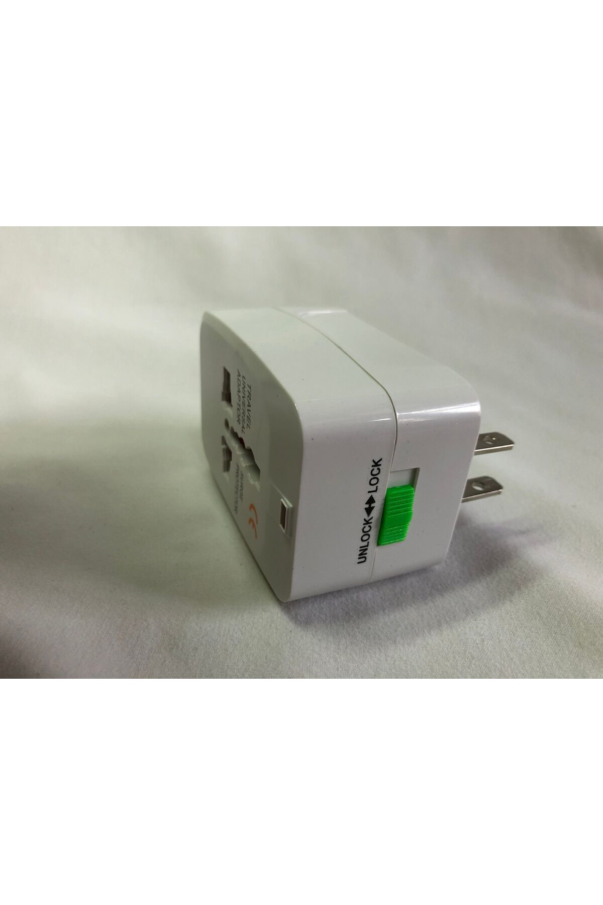 Amerika, Asya, Avrupa İçin Evrensel Priz Çevirici – Seyahatlerini