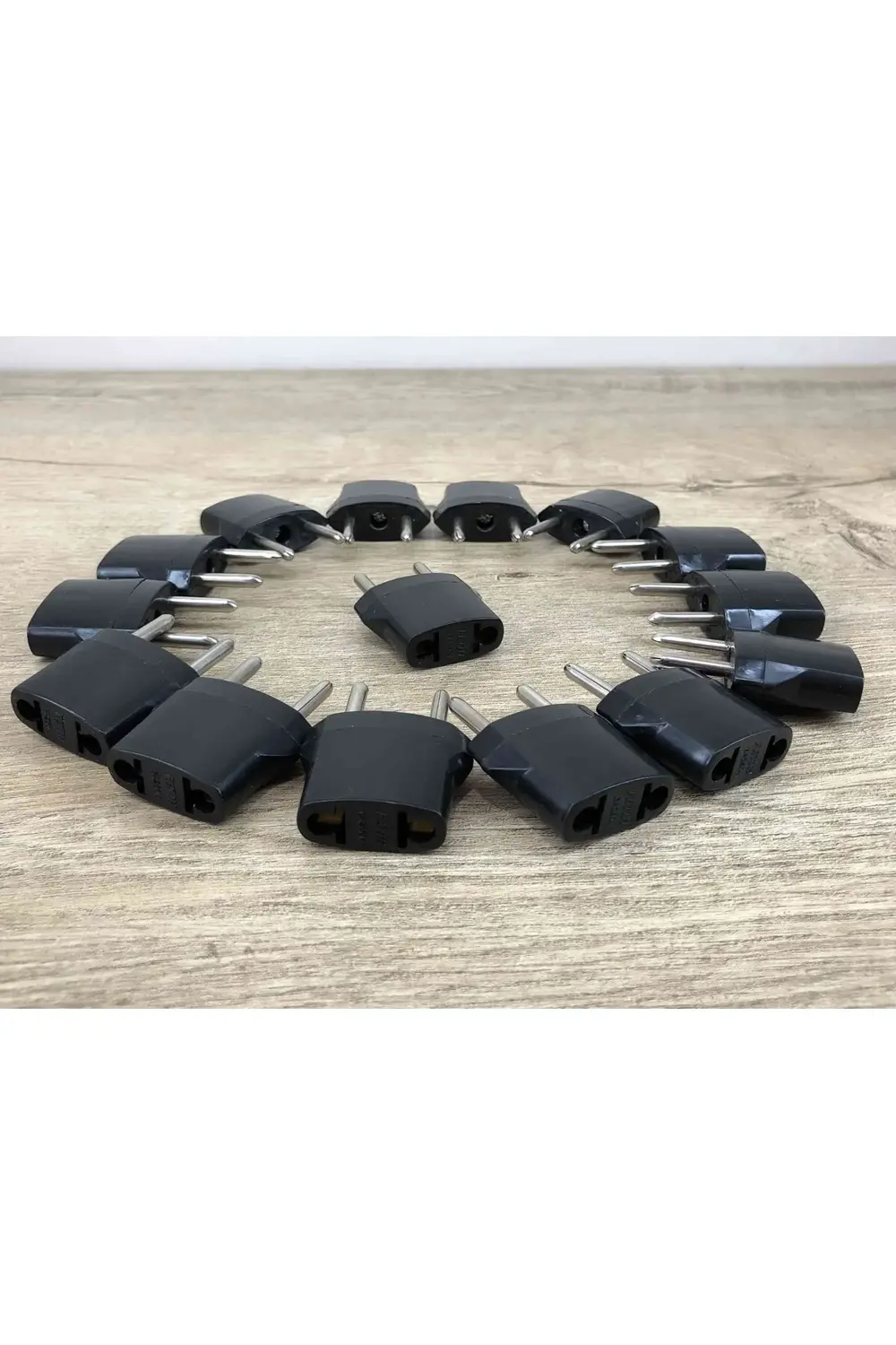 Amerika Fişinden Türkiye Fişine Çevirici Dönüştürücü 15 Adet Siya