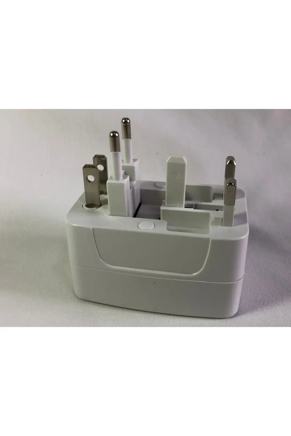 Amerika ve Avrupa Seyahat Adaptörü – Telefon ve Düzleştirici İçin