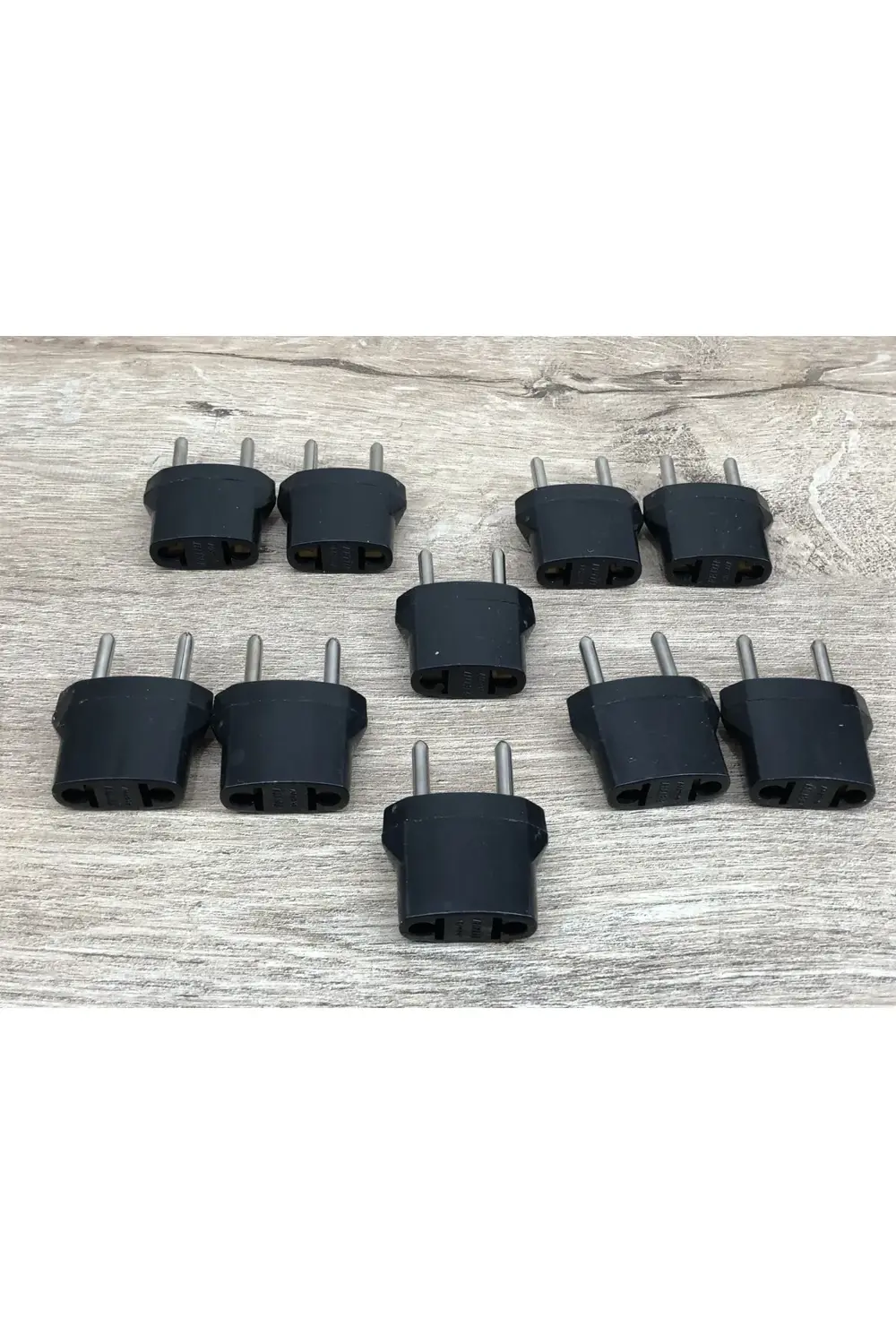 Amerikadan Gelen Elektronik Cihazların Fiş Ucunu Türkiye Prizine