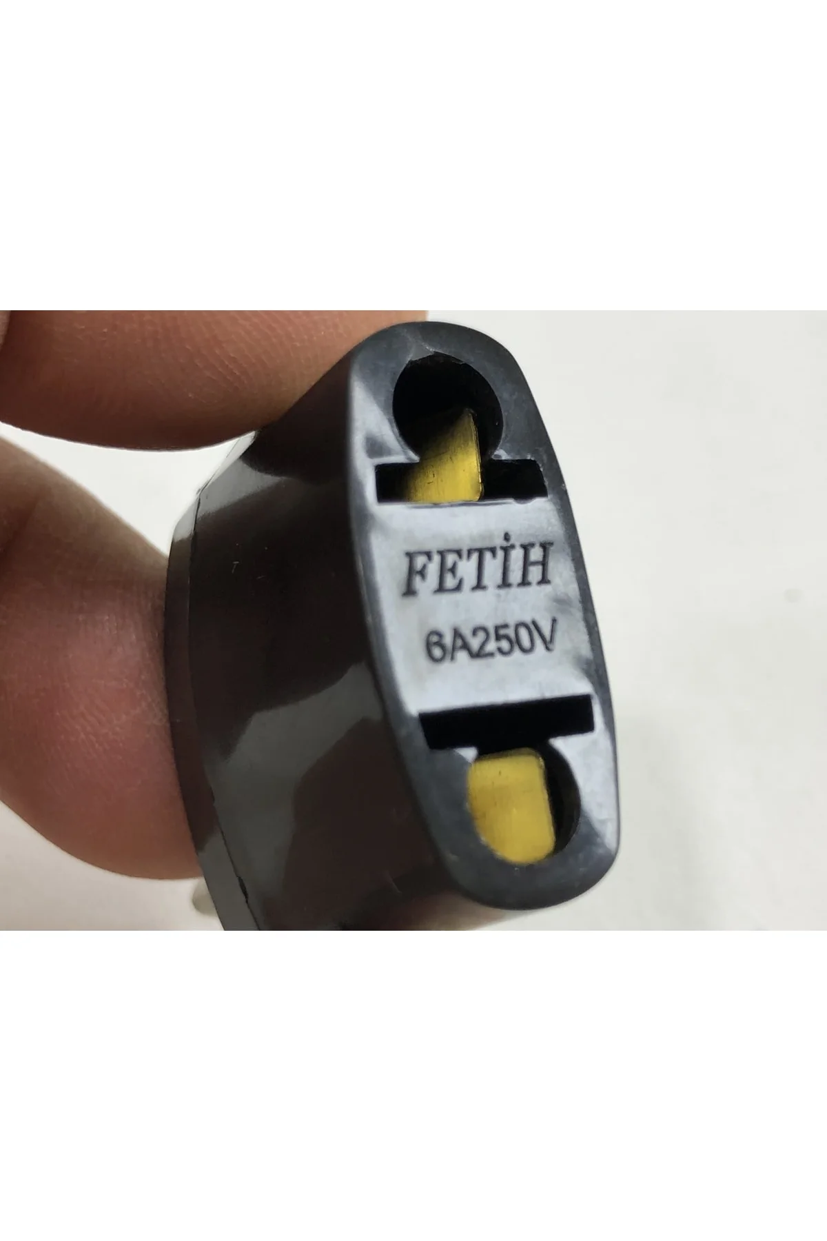Amerka Fişinden Türk Fişine Çevirici Dönüştürücü Adaptör 1 Adet Siyah Amerka Fişinden Türk Fişine Çevirici Dönüştürücü Adaptör 1 Adet Siyah