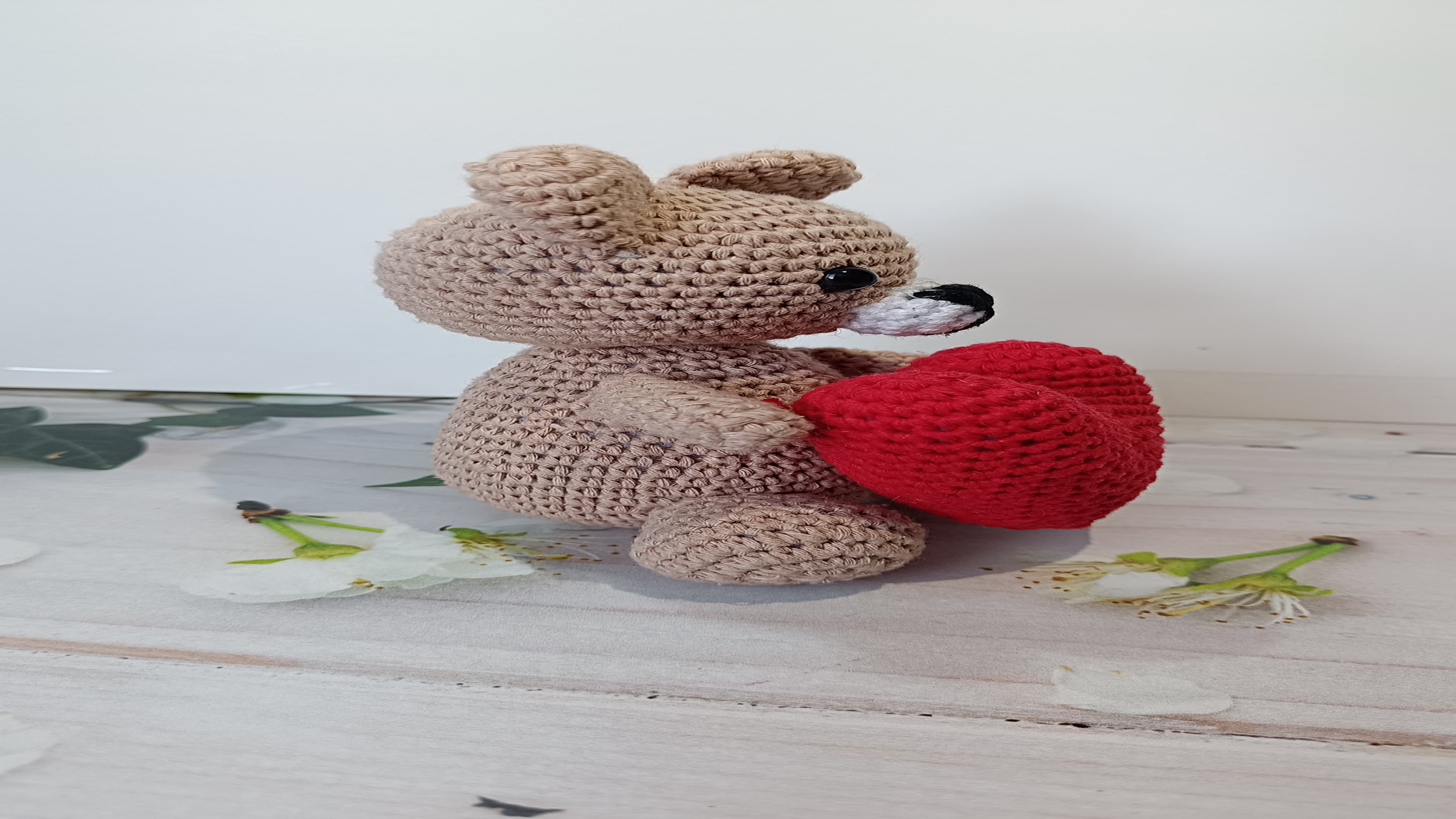 1 E-Ticaret  Amigurumi Sevgililer Günü Kalpli Ayiciği