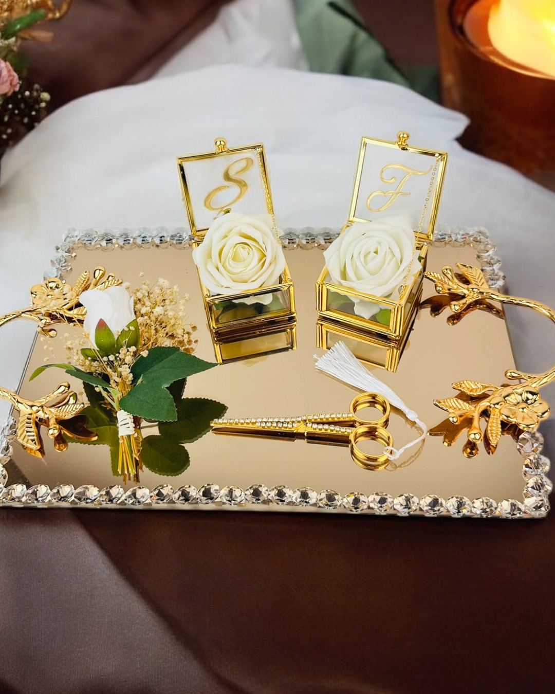 Cyzhome Amour Gold Lüks Swarovski Söz Nişan Tepsisi Cyzhome Amour Gold Lüks Swarovski Söz Nişan Tepsisi