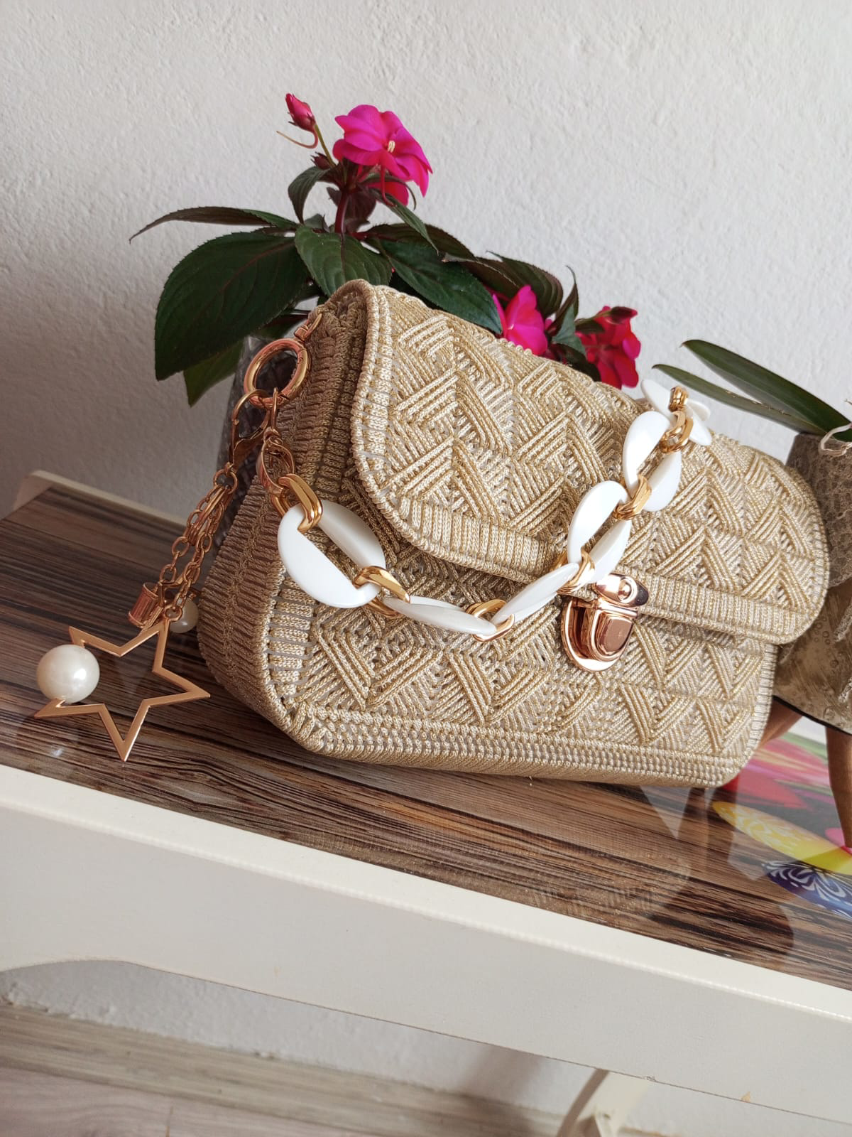 Angel Leon Dream  Kanvas El Yapimi Kadin Kol Ve El Çantasi & Gold Detayli