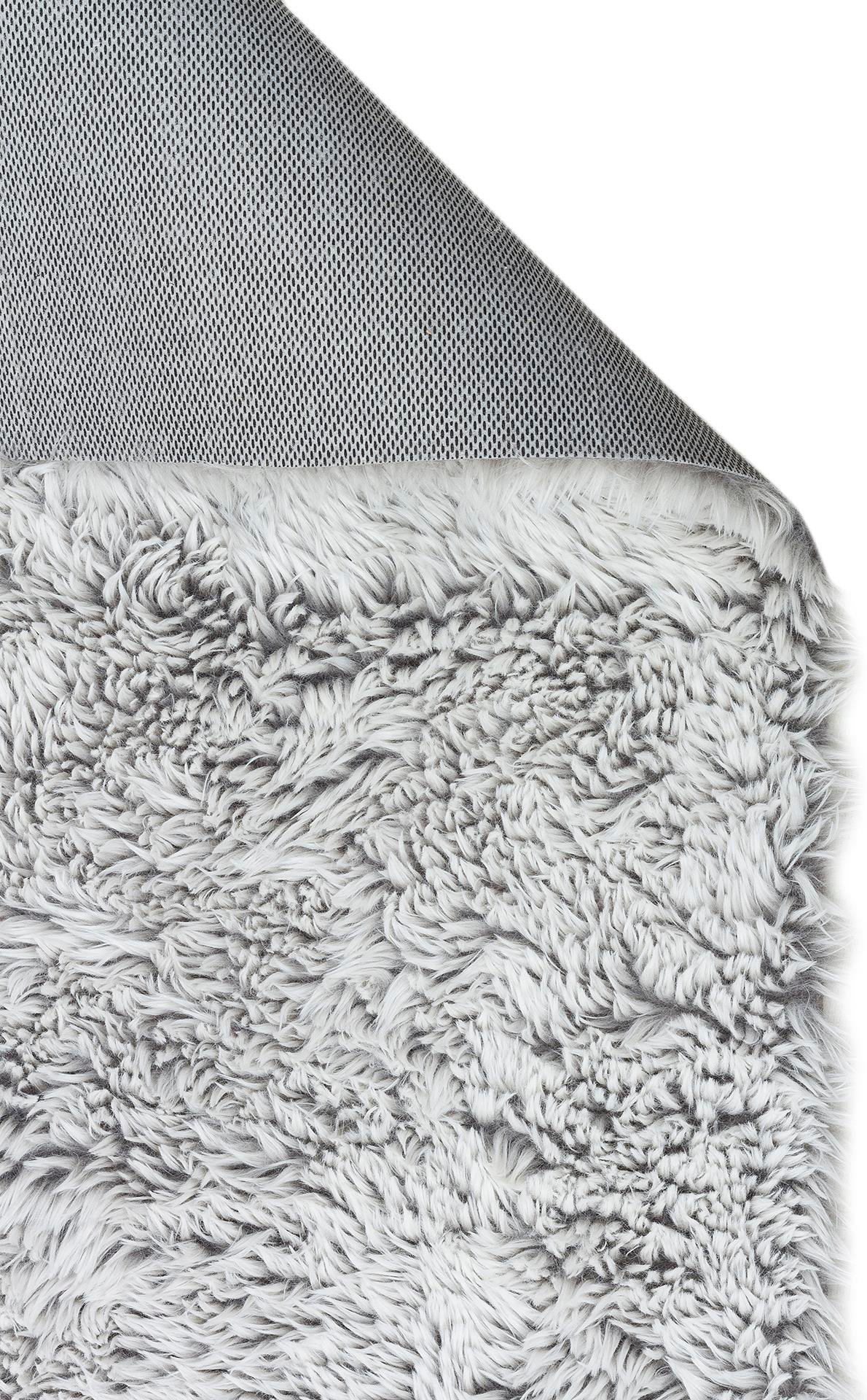 Angora Koleksiyonu Uzun Tüylü Suni Kürk Halı ANG Plain Gri Angora Koleksiyonu Uzun Tüylü Suni Kürk Halı ANG Plain Gri