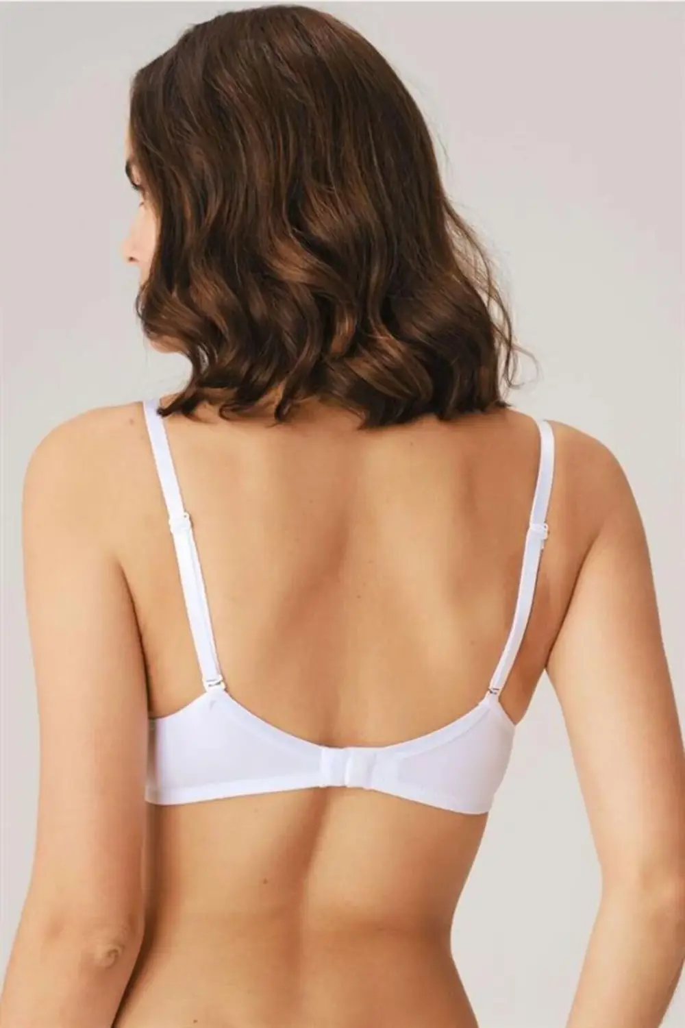 Anıl Balenli Destekli Dolgulu Askıları Çıkabilen Günlük Klasik T-