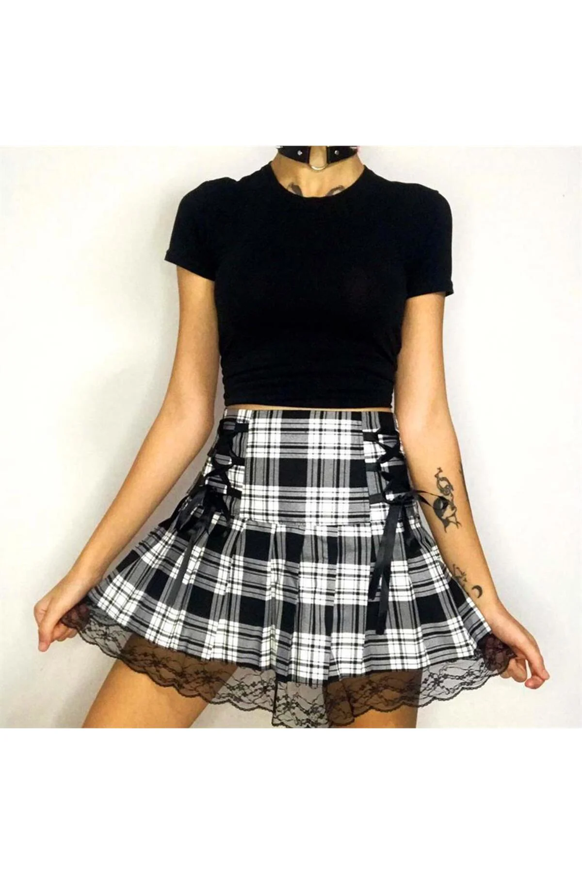 Anime Harajuku Street Dantel Detaylı Siyah Beyaz Ekose Pileli Ete