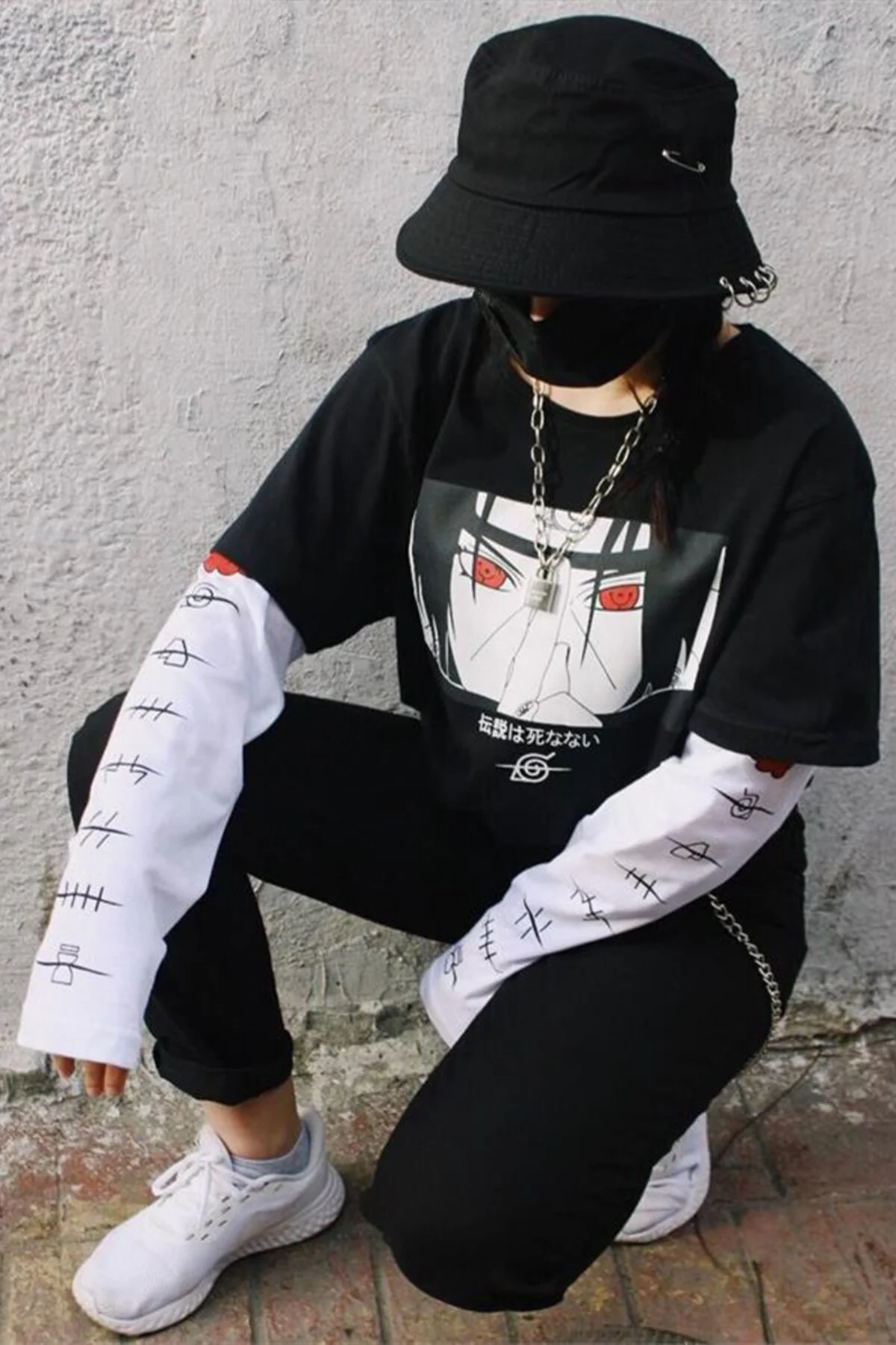 Anime Naruto Uchiha Sembol Detay Beyaz Unisex Kollu T-Shirt Anime Naruto Uchiha Sembol Detay Beyaz Unisex Kollu T-Shirt