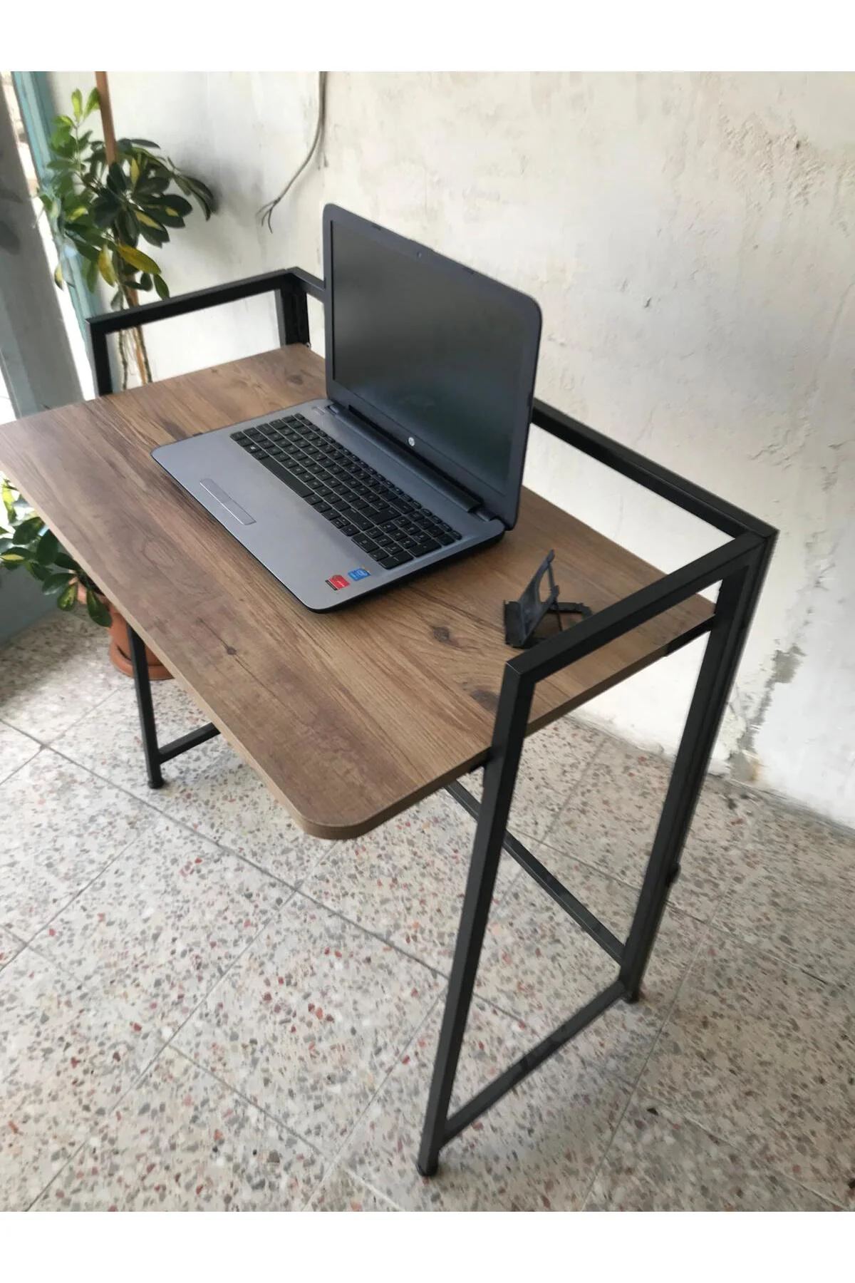 AnkaHome Katlanabilir Yer Kaplamaz Çalışma Masası Ar-Te 2100 47x8