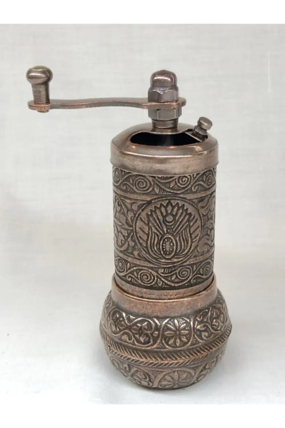 Antik Bakır Renkli Dekor Osmanlı Tarzı Metal Döküm El Yapımı Kara