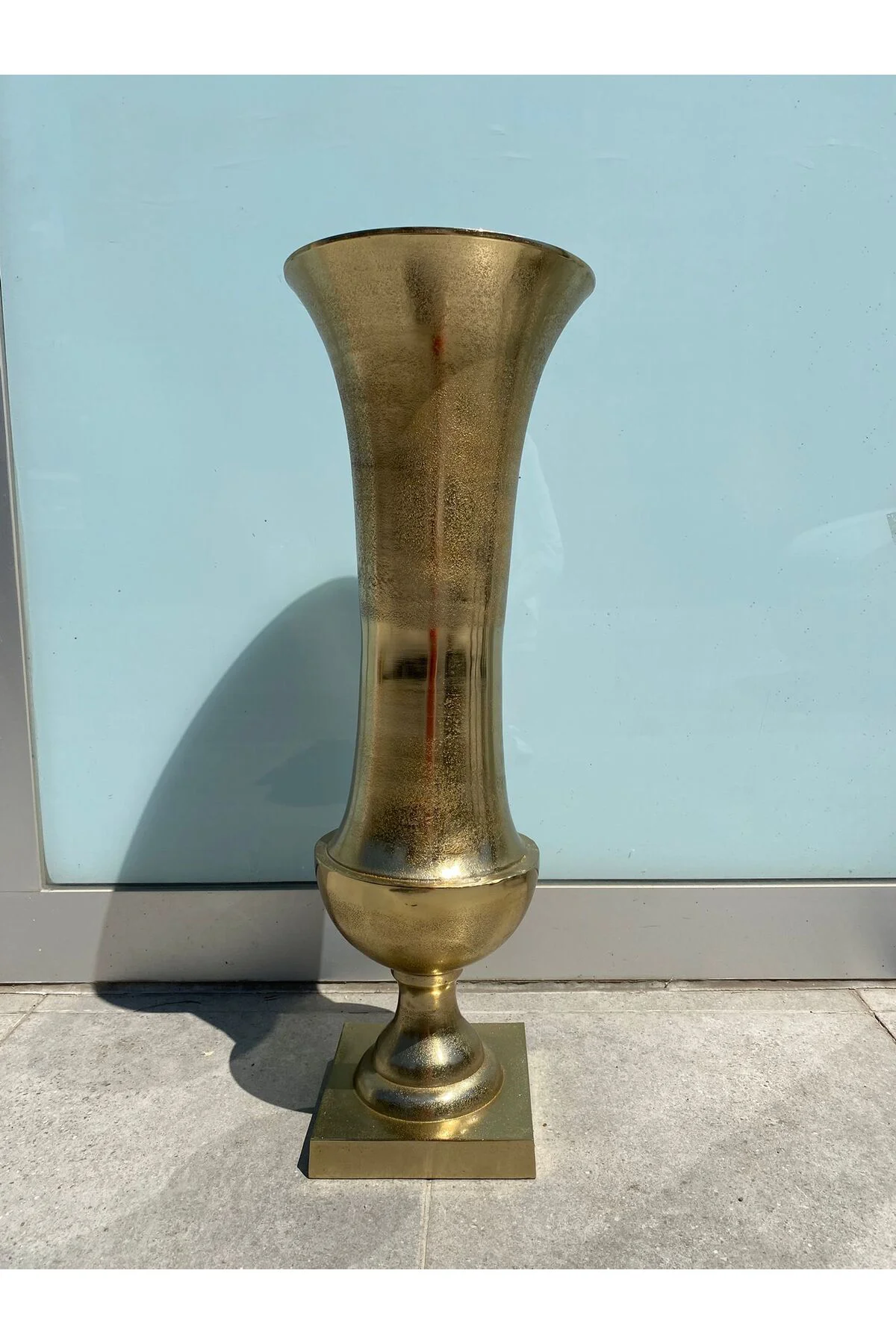 Antik Gold Döküm Alüminyum Kadeh Vazo 80cm
