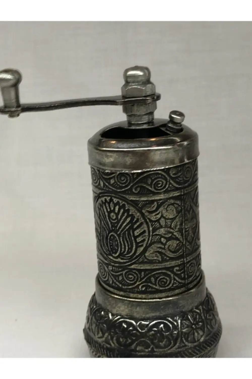 Antik Mat Gümüş Renkli Osmanlı Tarzı Metal Döküm El Tipi Minik Şı