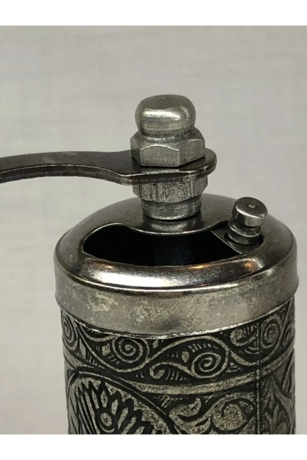 Antik Mat Gümüş Renkli Osmanlı Tarzı Metal Döküm El Tipi Minik Şı