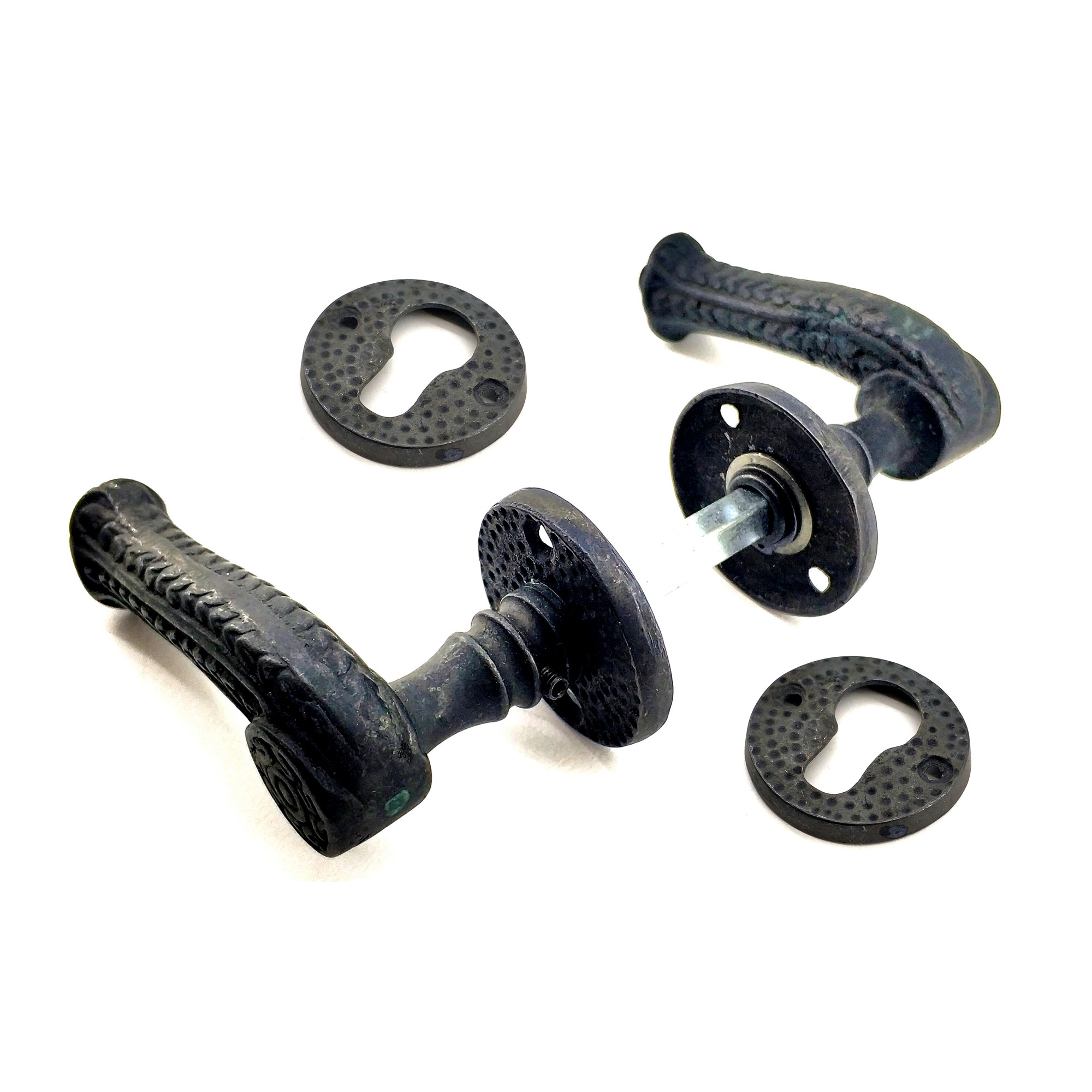 Antika Tarz Dekoratif Pirinç Rozetli Yale Oda Kapı Kolu - 49 mm,