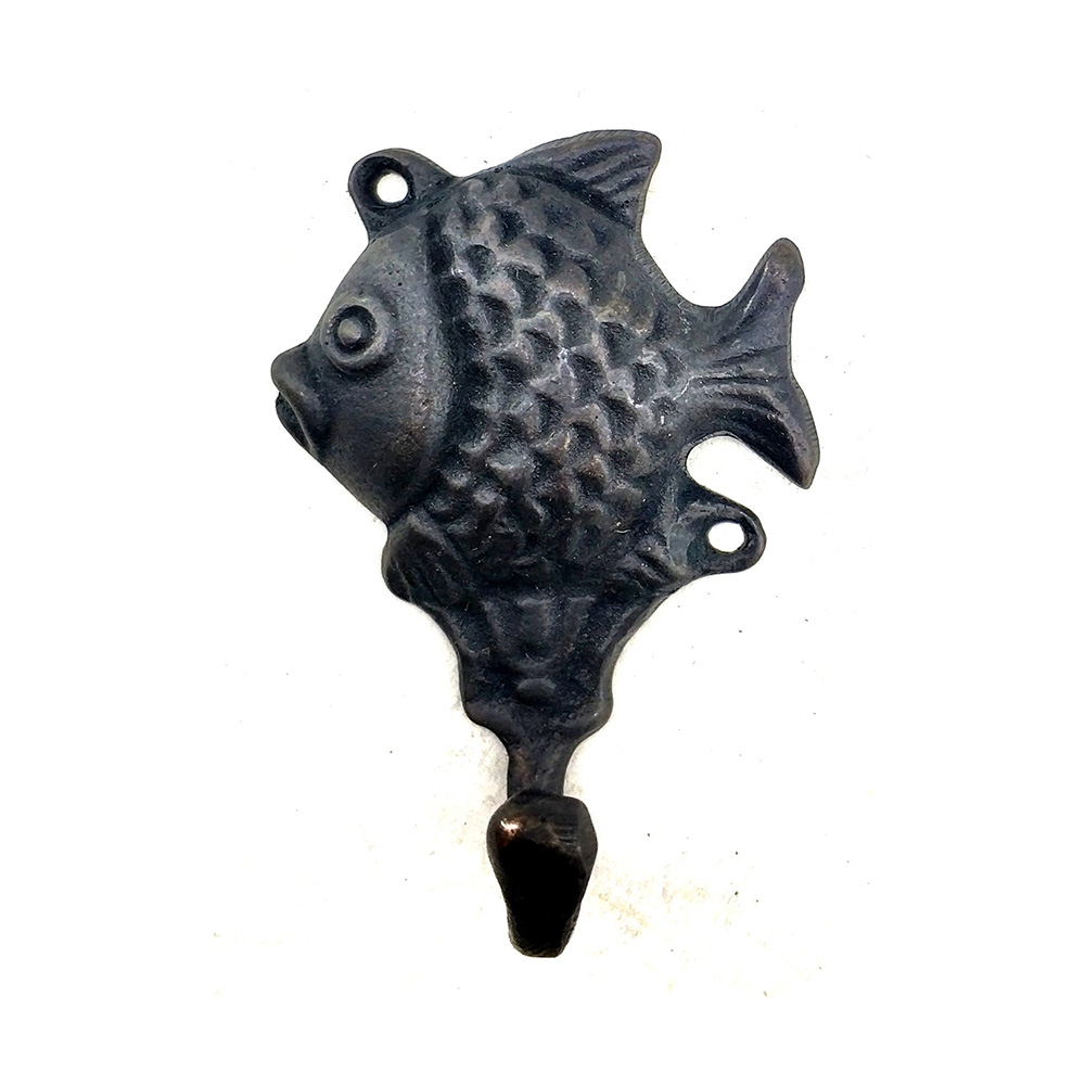 Antika Tarz Dekoratif Pirinç Balık Figürlü Askı - 84x51mm, Oksit 