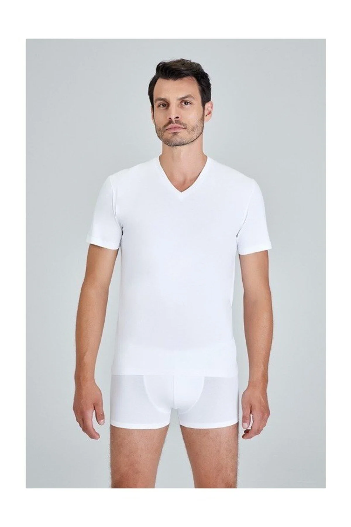 Antonio V Yaka Pamuklu Erkek Tshirt Antonio V Yaka Pamuklu Erkek Tshirt