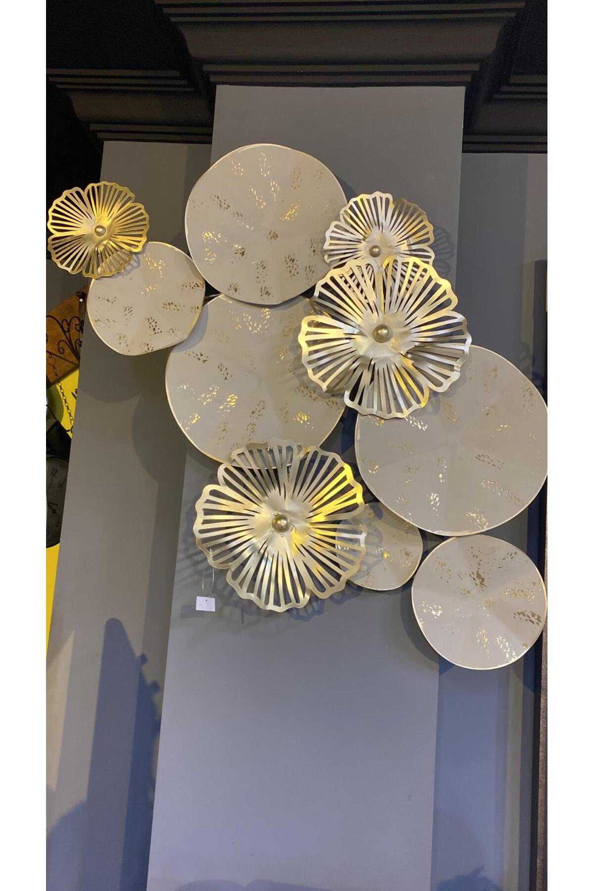 Vitale Antrasit Metal Gol Detaylı Duvar Dekoru