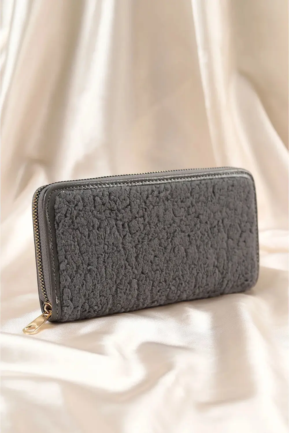 Antrasit Peluş Tasarım Fermuarlı Cüzdan