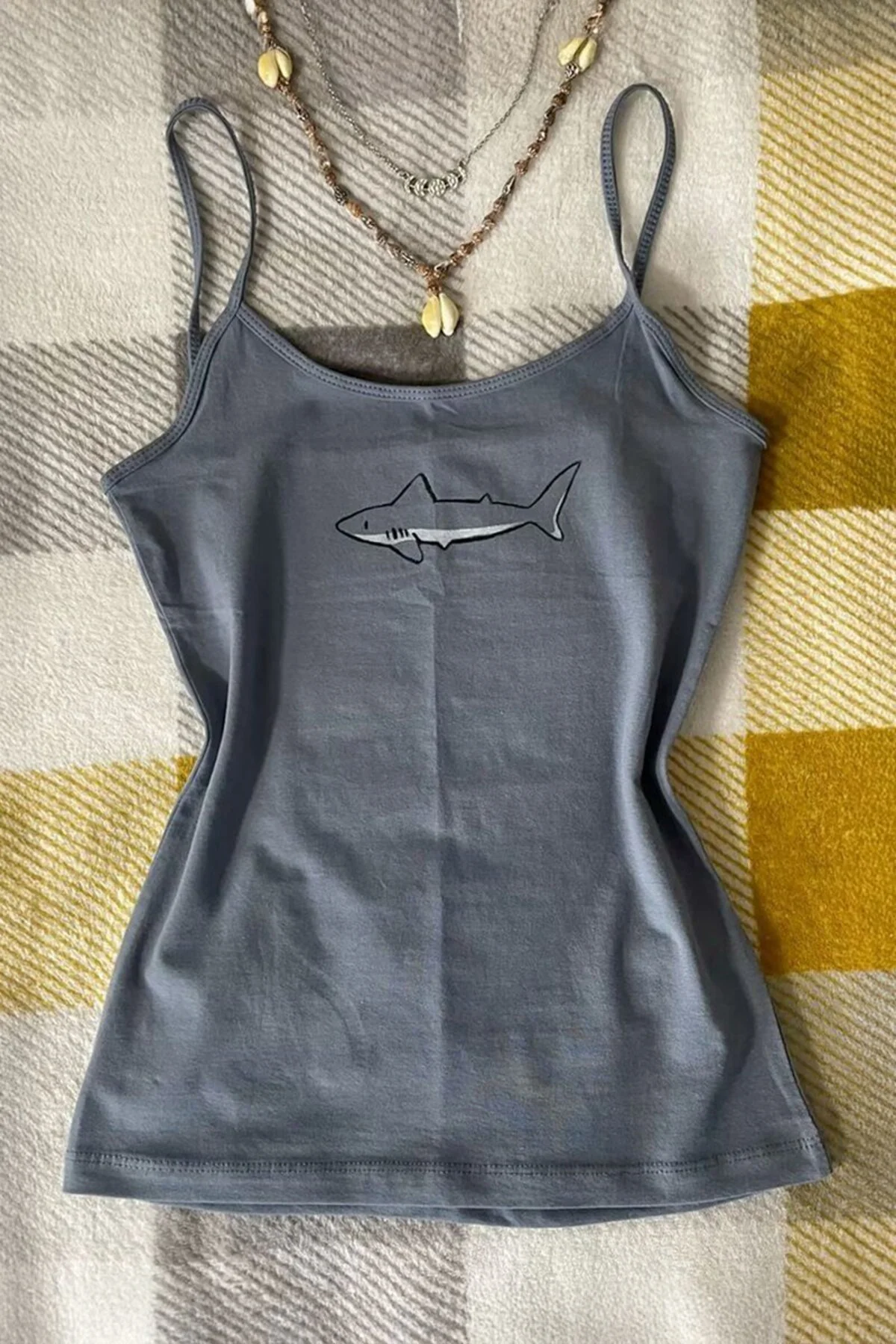 Antrasit Shark Y2K Askılı Crop Antrasit Shark Y2K Askılı Crop Fiyatı, Yorumları ve Özellikleri